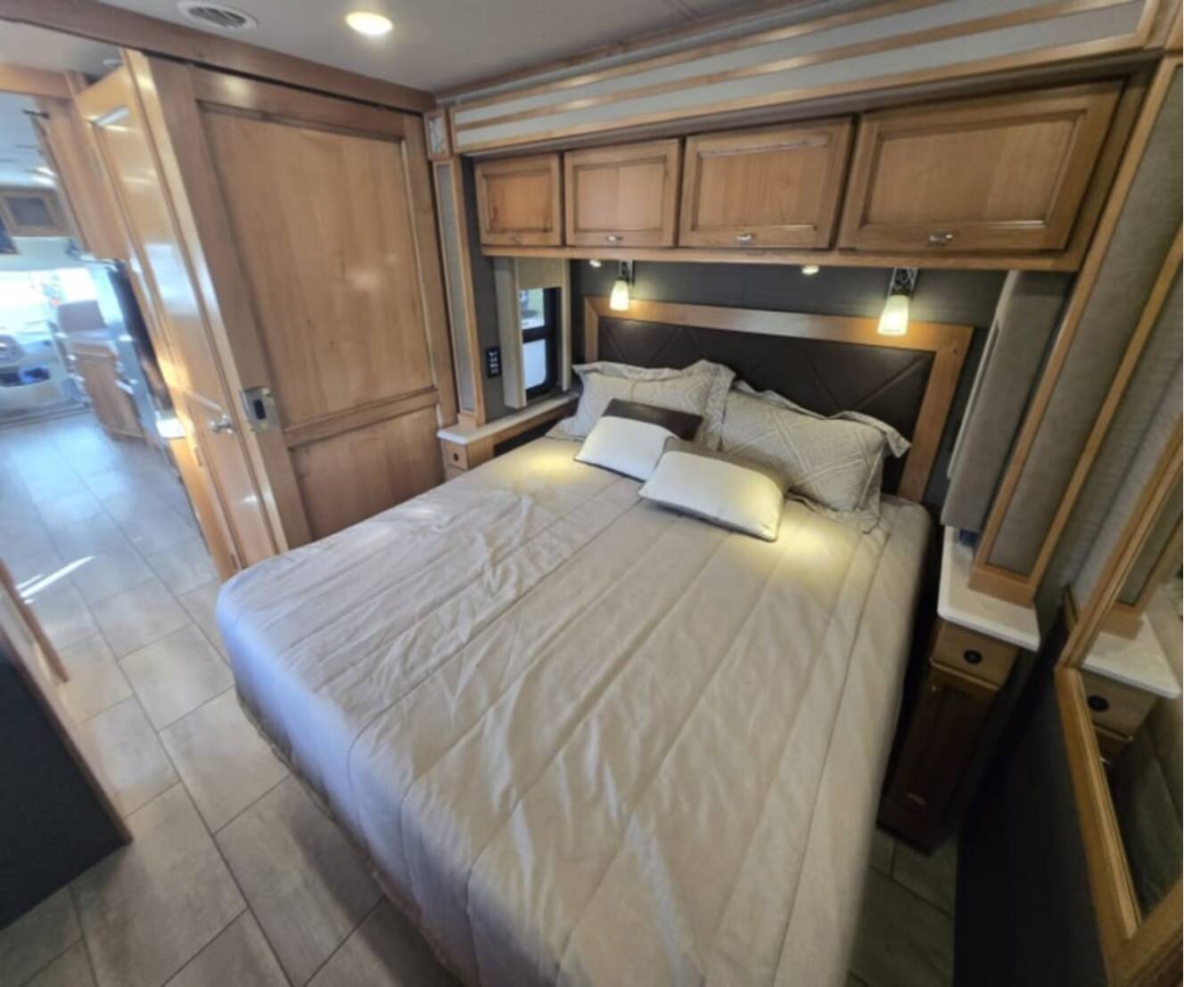A photo of this 2021 Tiffin OPEN ROAD 32SA