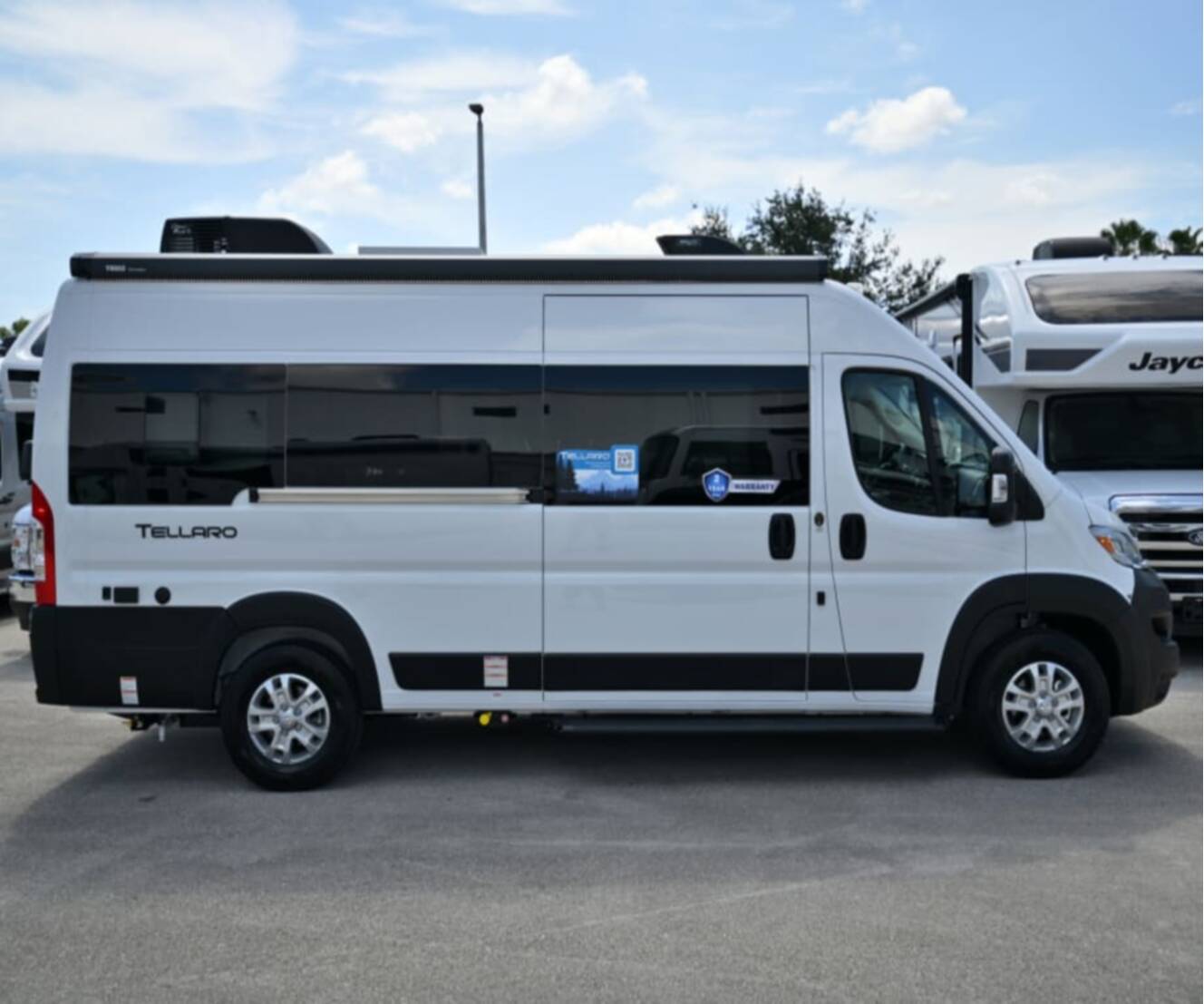 A photo of this 2027 Thor Motor Coach TELLARO 20Y-T