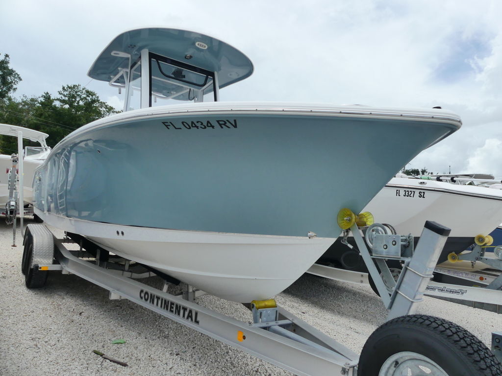 2019 Sea Hunt Ultra 255 SE in bradenton FL