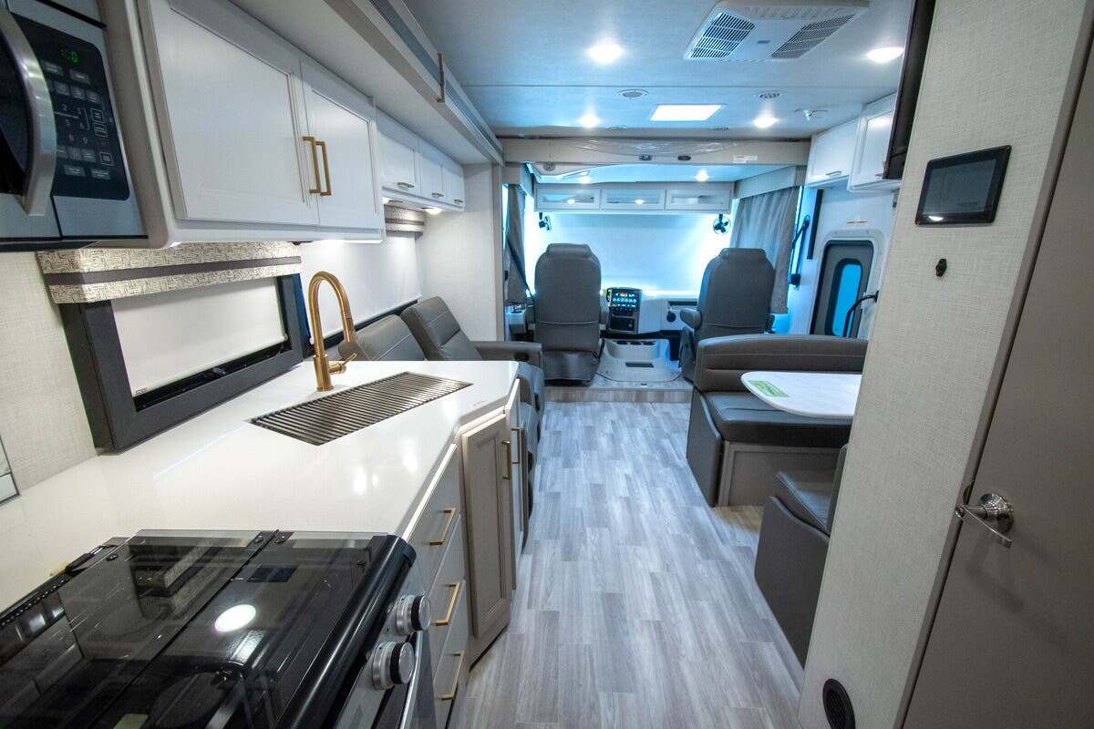 2026 Thor Motor Coach Windsport 29L in alvarado TX