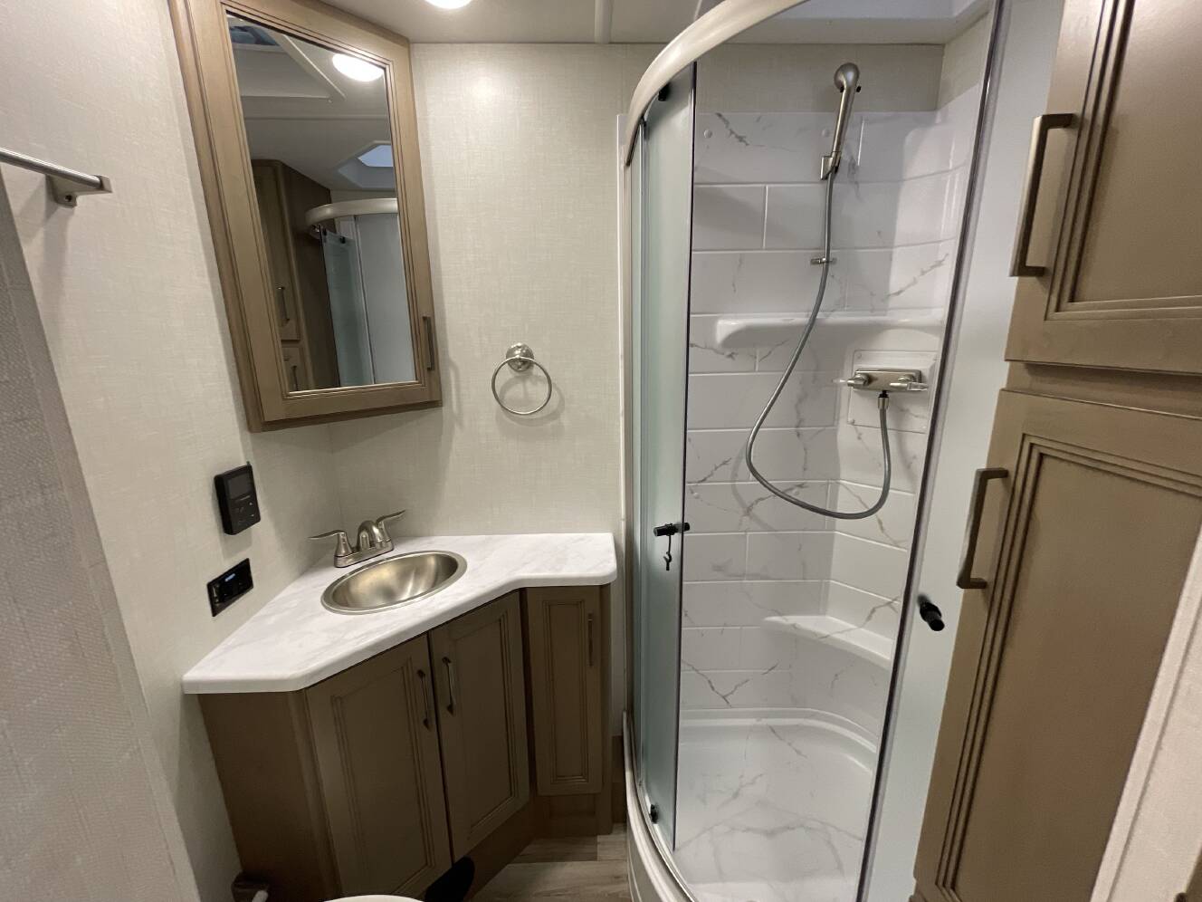 A photo of this 2027 Thor FREEDOM TRAVELER A32
