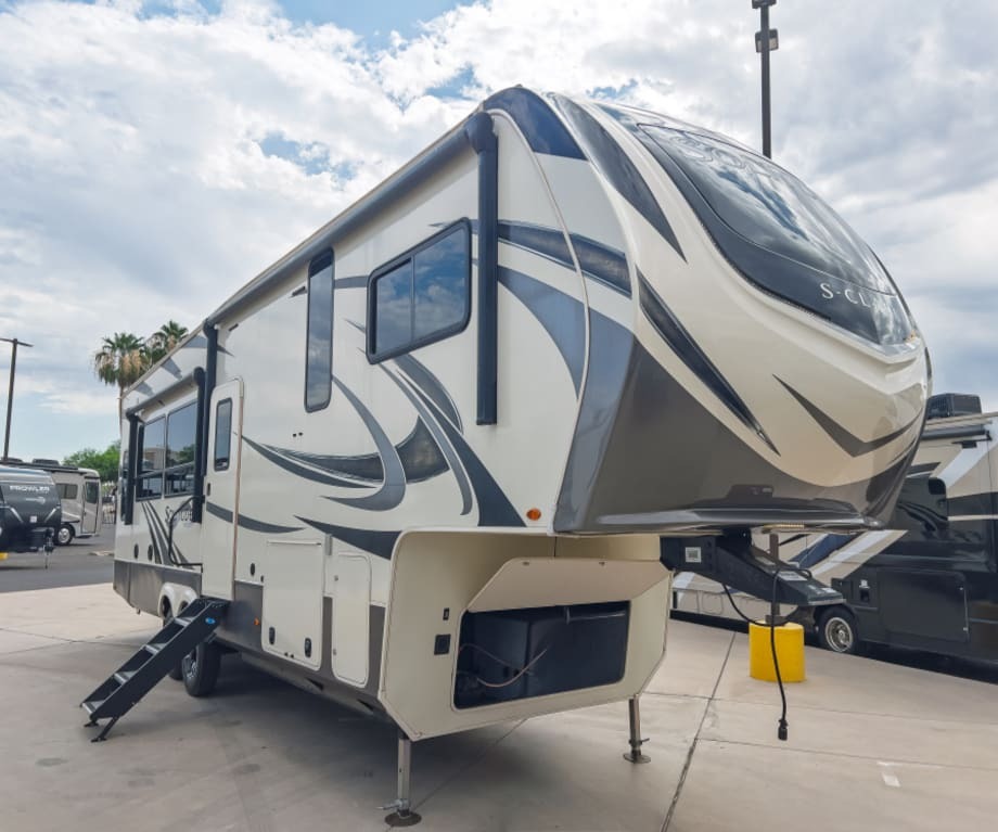 2021 Grand Design SOLITUDE 2930RL in phoenix AZ
