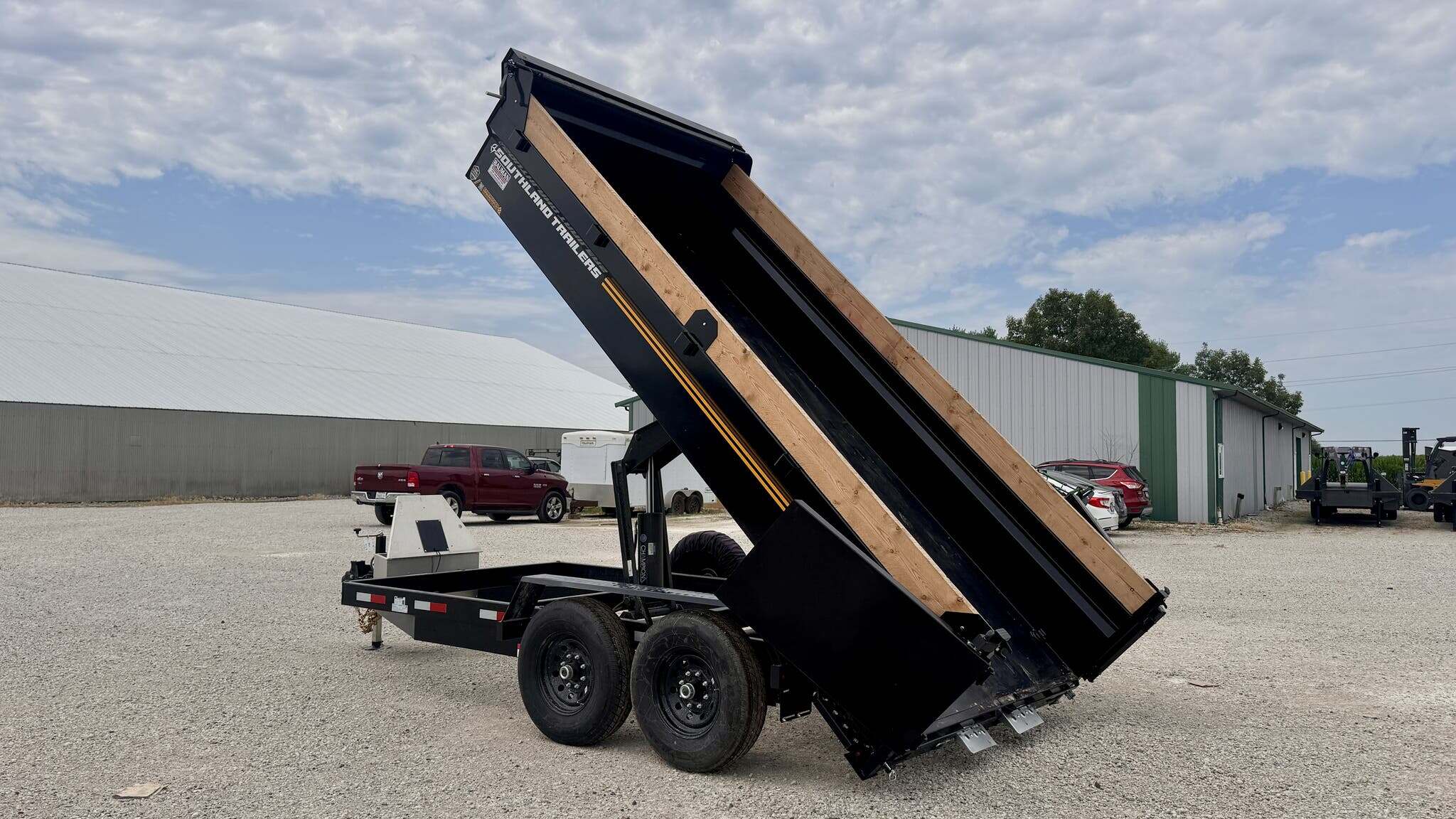 2026 Southland SL7X14 DUMP - ALUM. RAMPS -SOLAR CHARGER - 15400# in Goodfield, IL