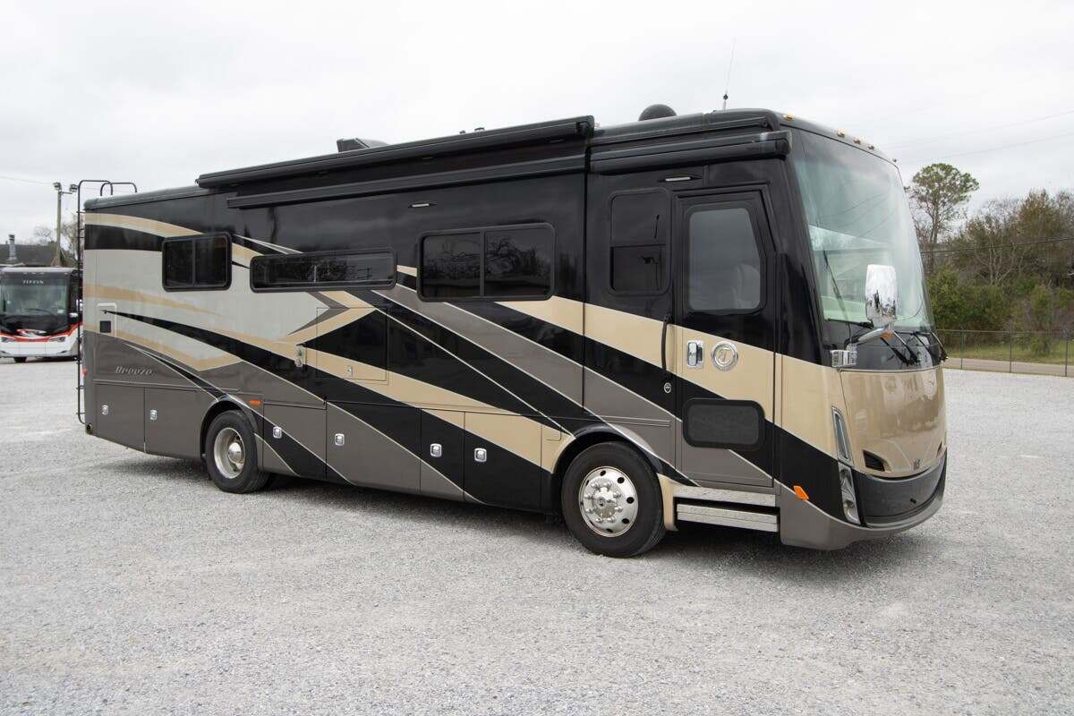 2021 Tiffin Motorhomes Allegro Breeze 31BR RV