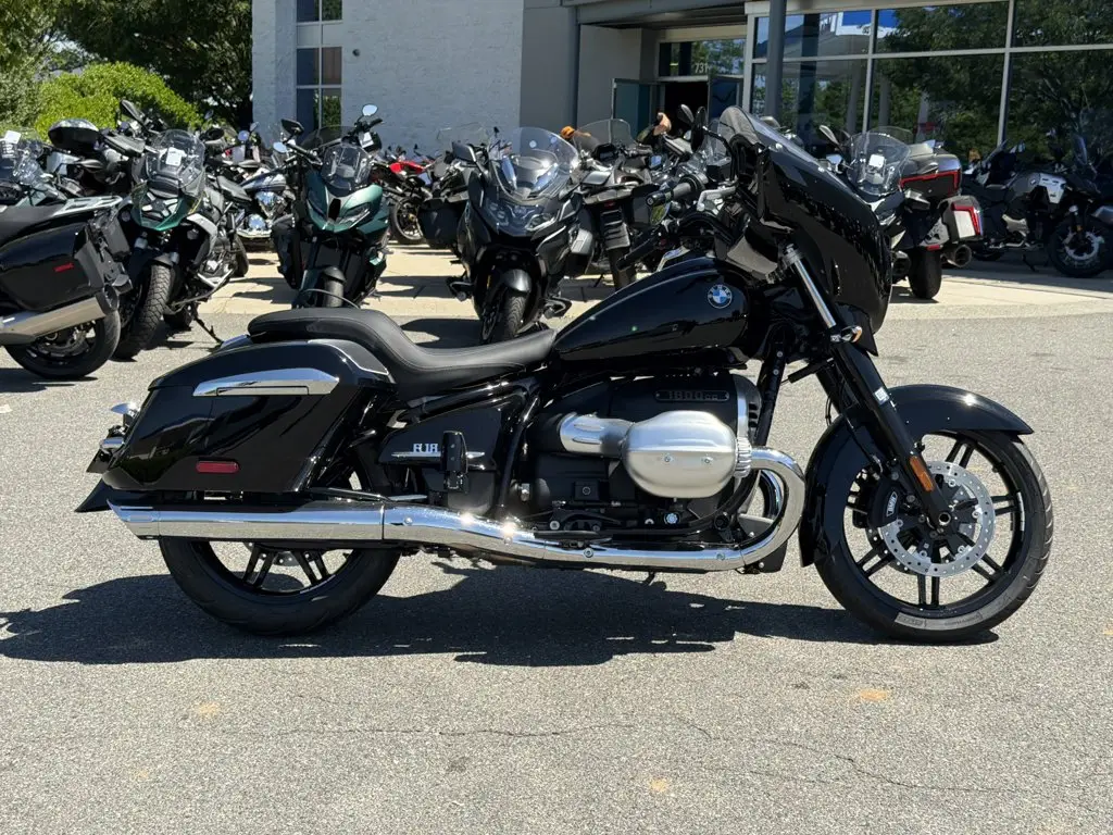 2025 BMW R 18 B Black Storm Metallic