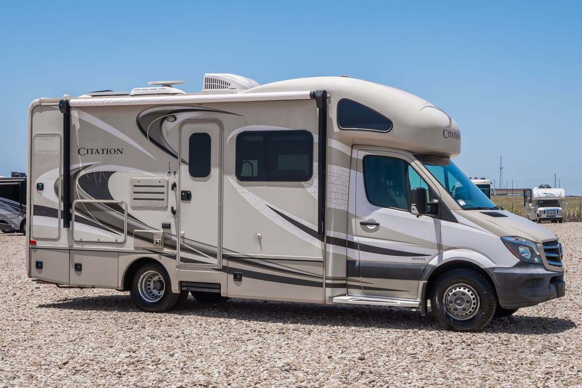 2015 Thor Motor Coach Citation Sprinter 24SL in alvarado TX