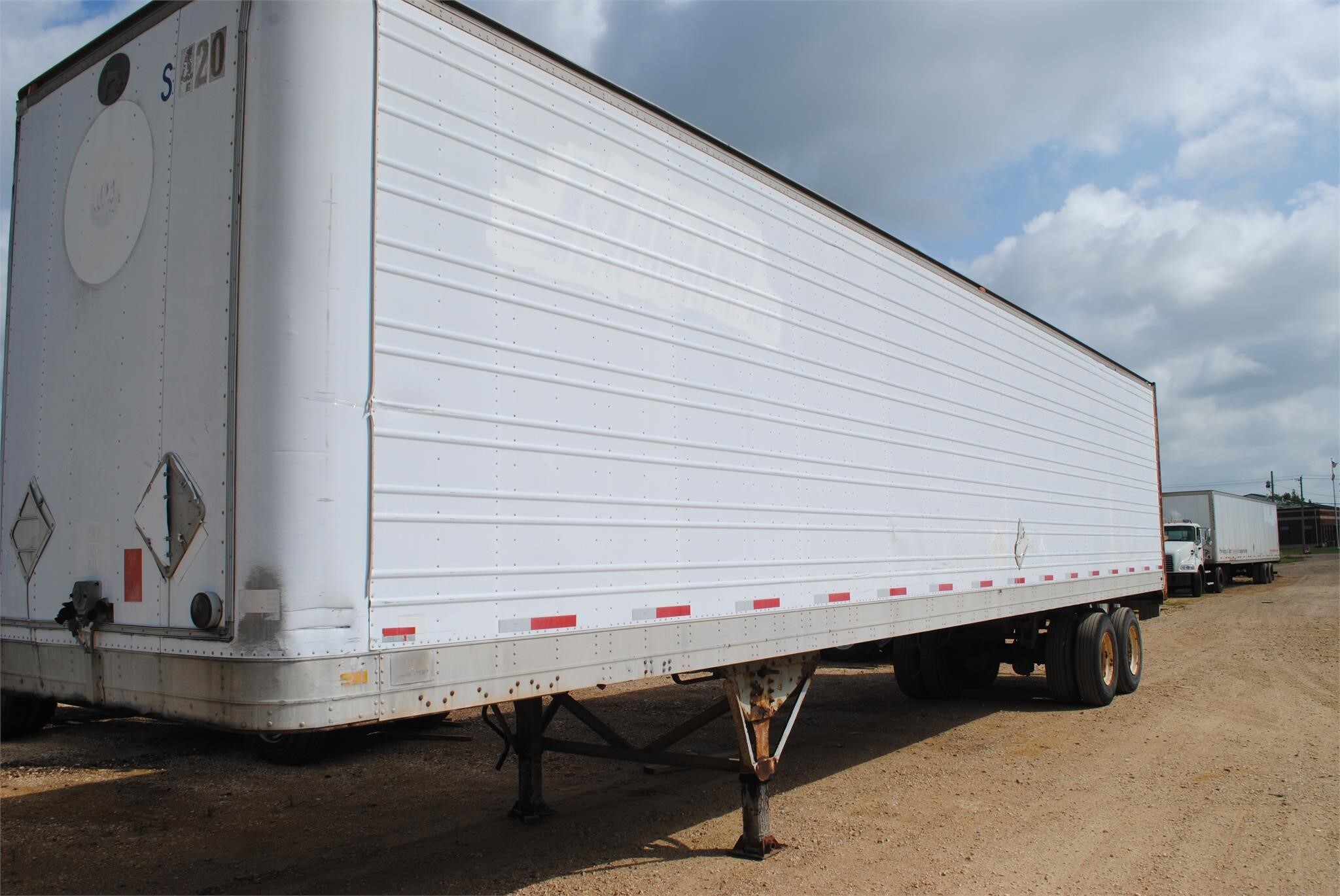 1981 TRAILMOBILE 45 FT DRY VAN in Covington, TN
