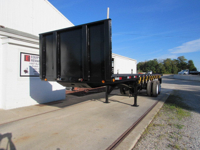 2008 Clark Trailers 32' X 96" Moffett Trailer in Grabill, IN