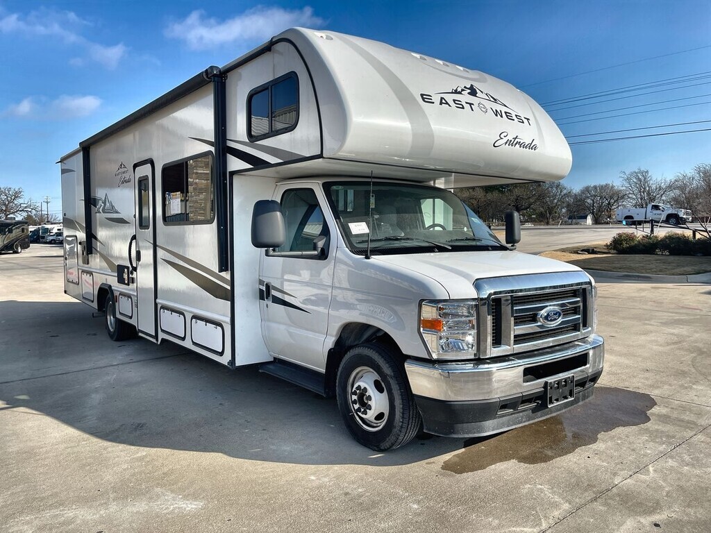 2024 East To West ENTRADA 3100FB in cleburne TX