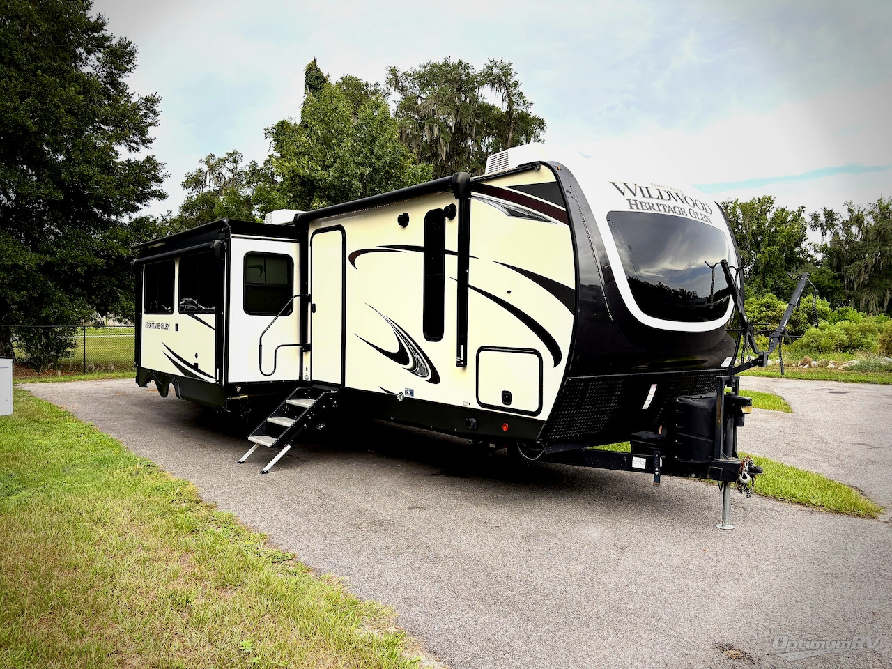 2021 Forest River Wildwood Heritage Glen 310BHI in ocala FL