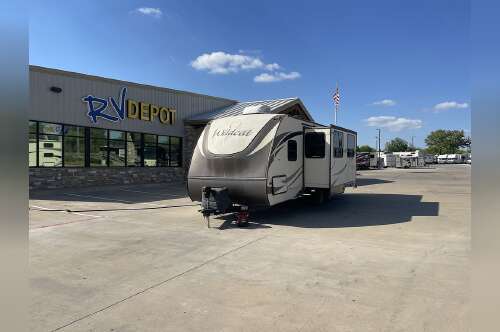 2018 Forest River WILDCAT 292QBD in cleburne TX