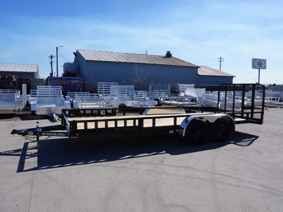 2027 PJ Trailers 83'x20ft in East Bethel, MN