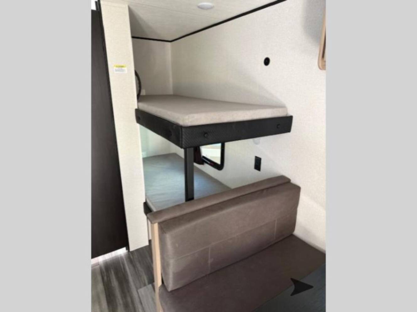 A photo of this 2026 Jayco Jay Flight SLX 175BH-G