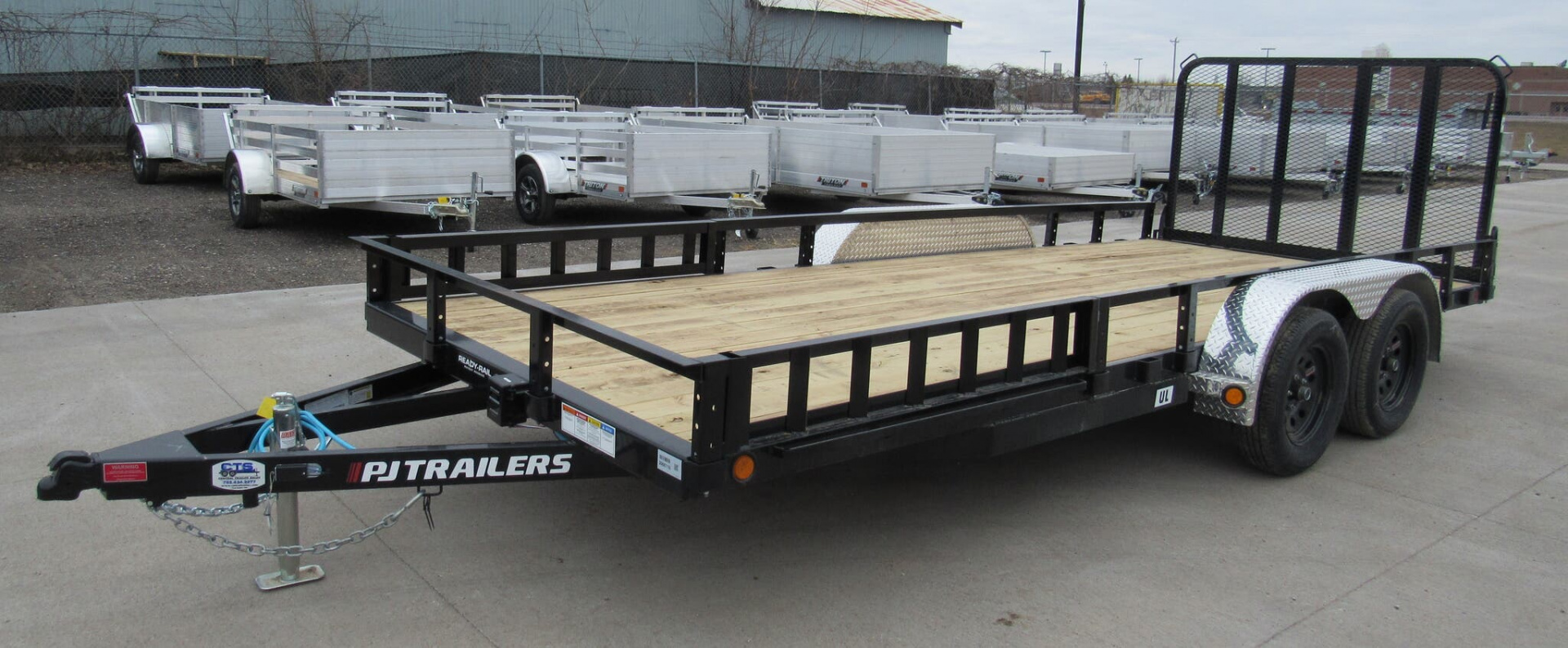 2027 PJ Trailers 83'x18ft Utility in East Bethel, MN