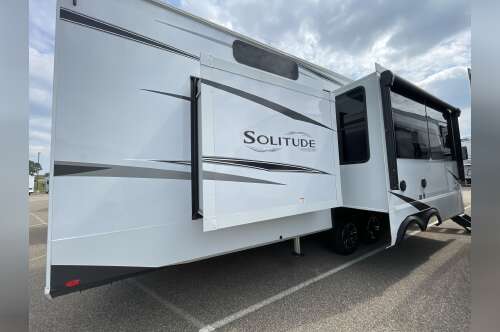 2025 Grand Design SOLITUDE 391DL in oronoco MN