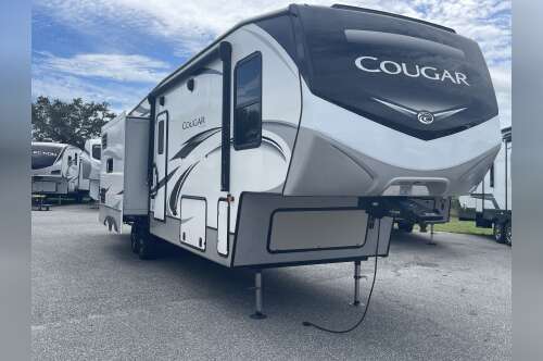 2022 Keystone COUGAR 357UMR in summerfield FL