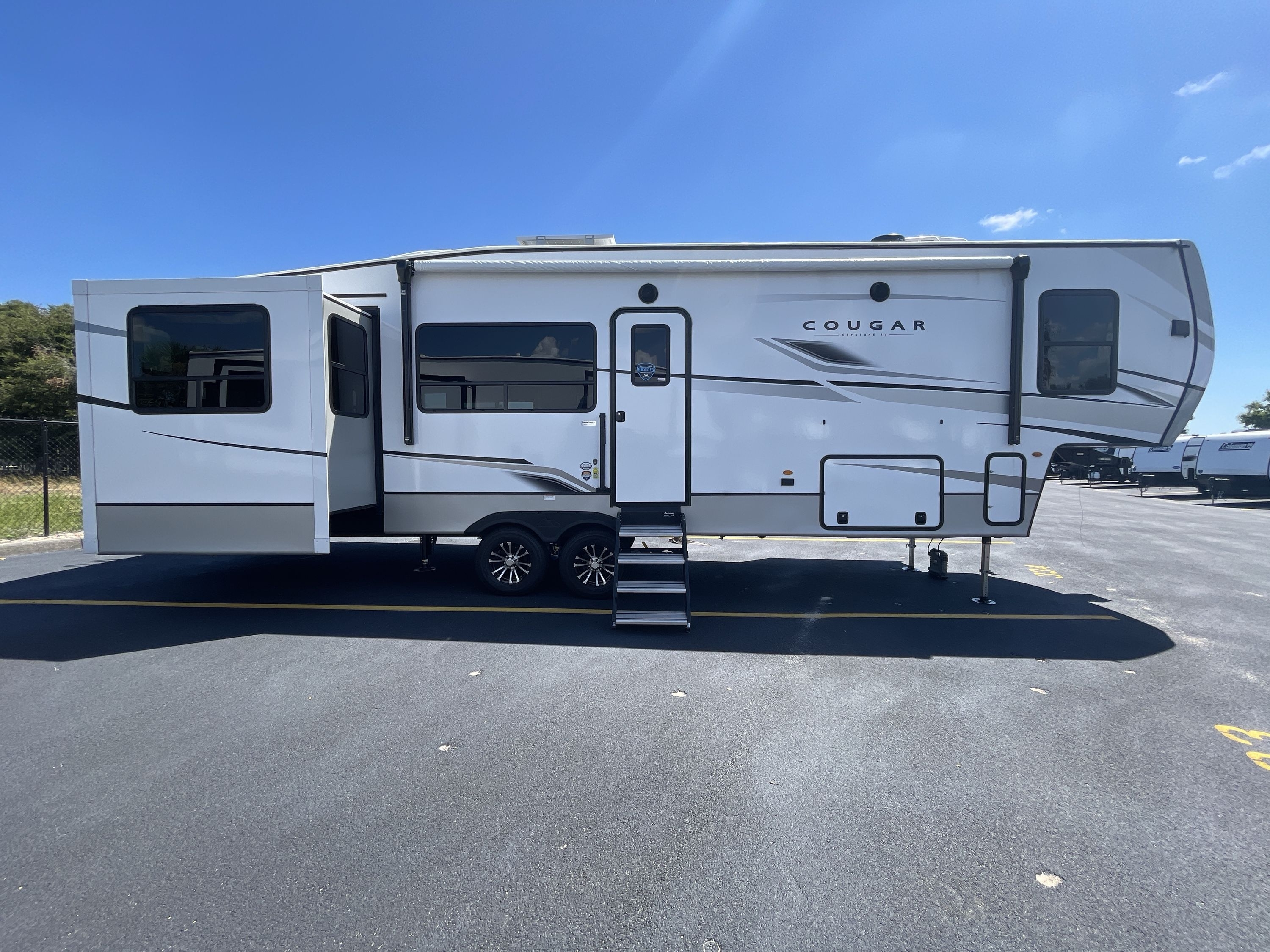 2023 Keystone COUGAR 320RDS in bartow FL
