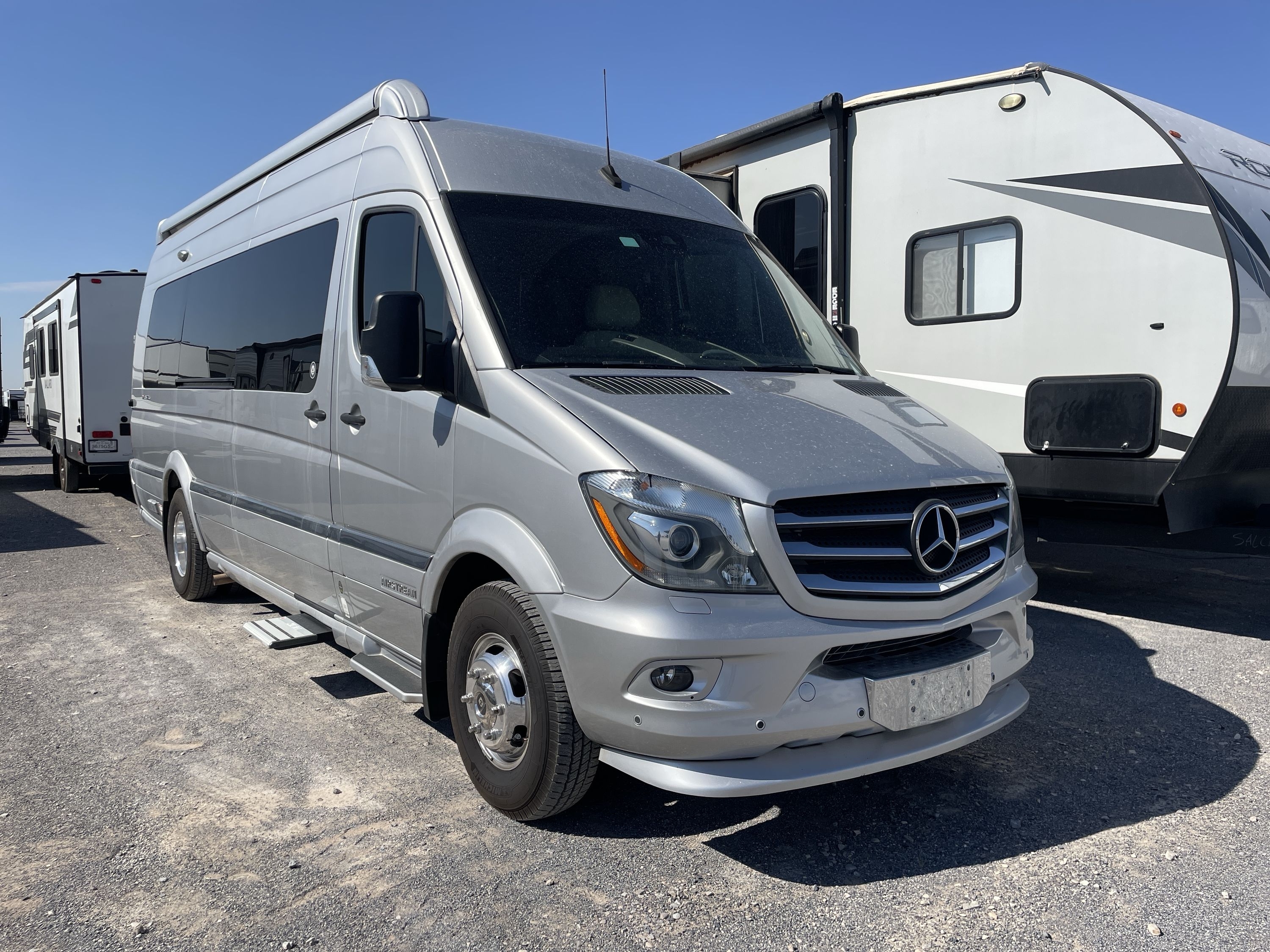 2019 Airstream INTERSTATE GRAND TOUR EXT in anthony TX