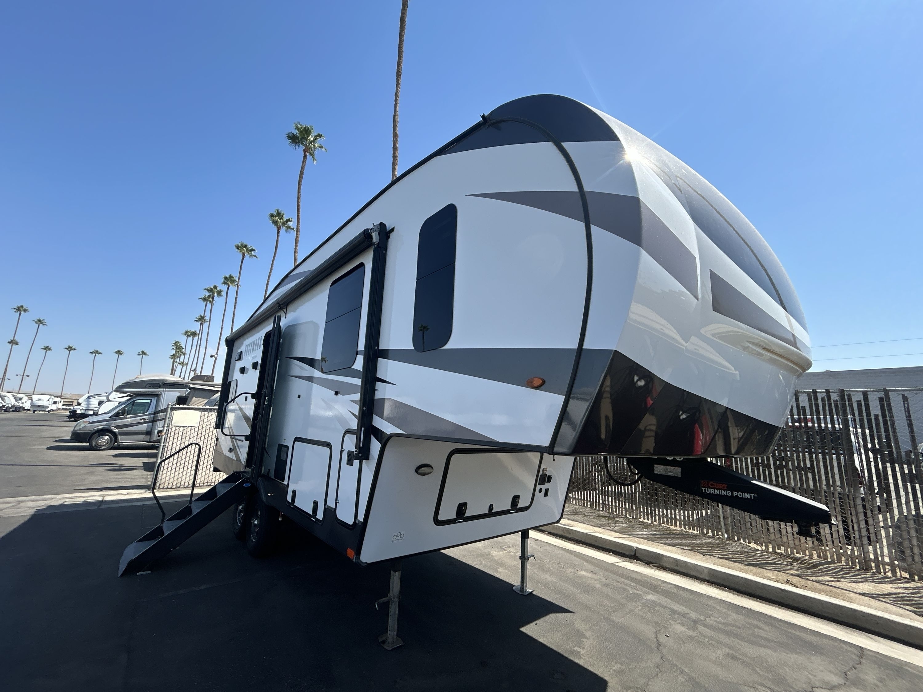 2023 Forest River ROCKWOOD SIGNATURE 2442BS RV