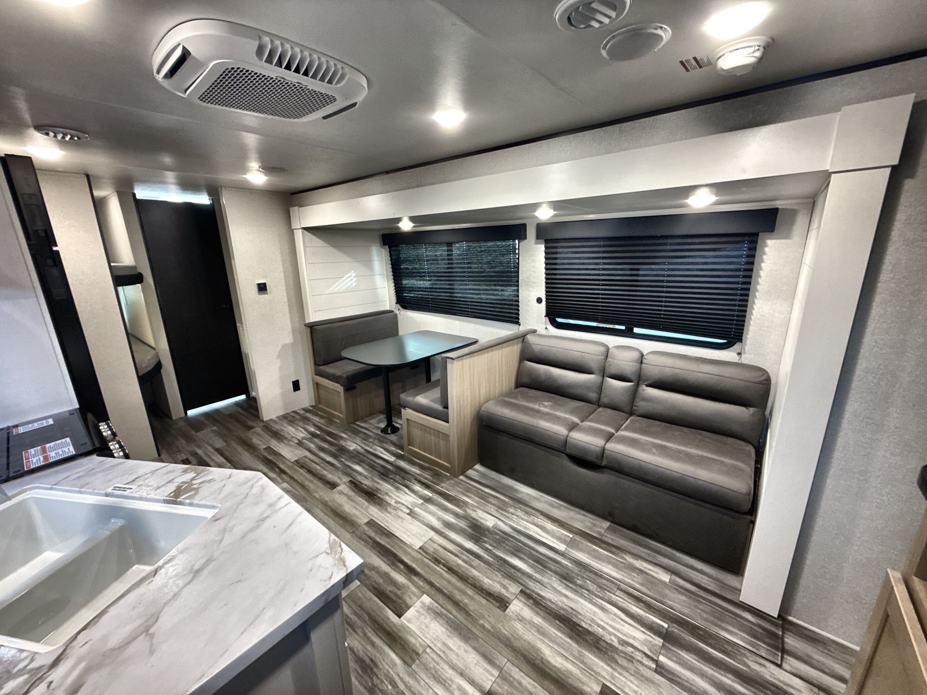 2026 Jayco JAY FLIGHT SLX 261BHSW in la mirada CA