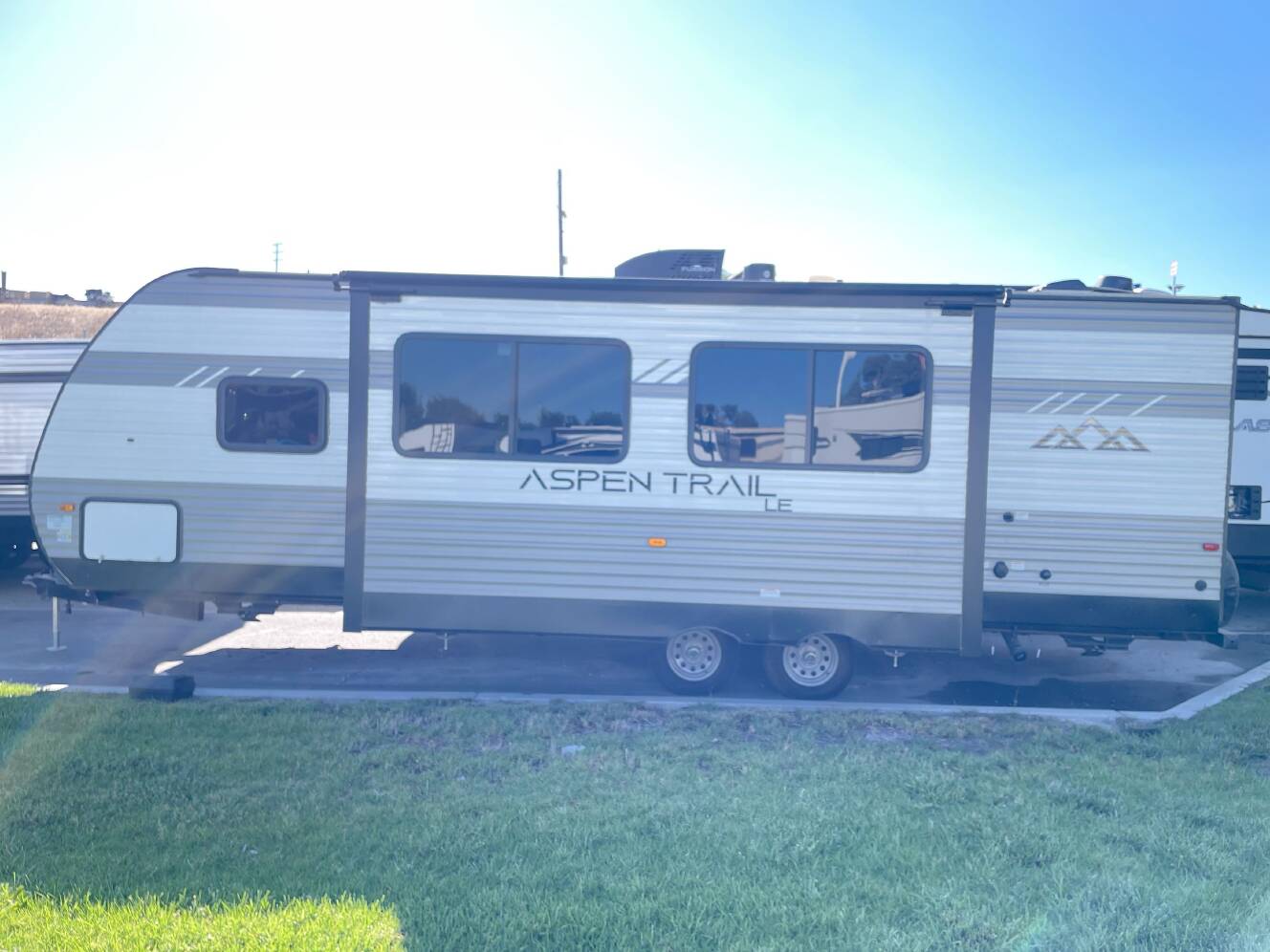 A photo of this 2024 Dutchmen ASPEN TRAIL LE 26BHWE