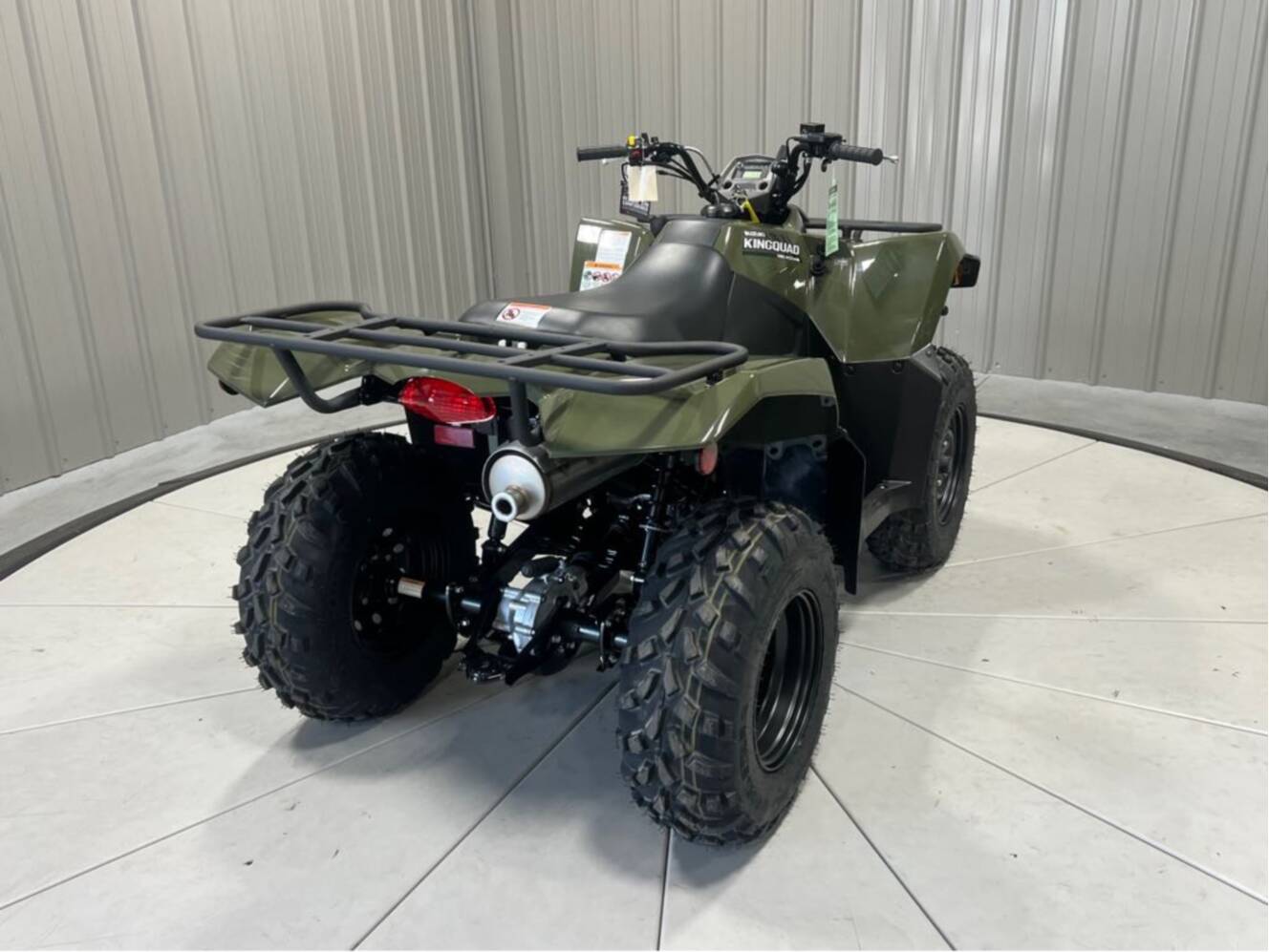 A photo of this 2026 Suzuki King Quad 400 4x4