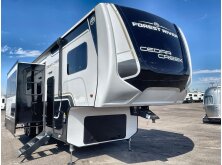 Smoothest-Towing Fifth Wheels Under 0K image