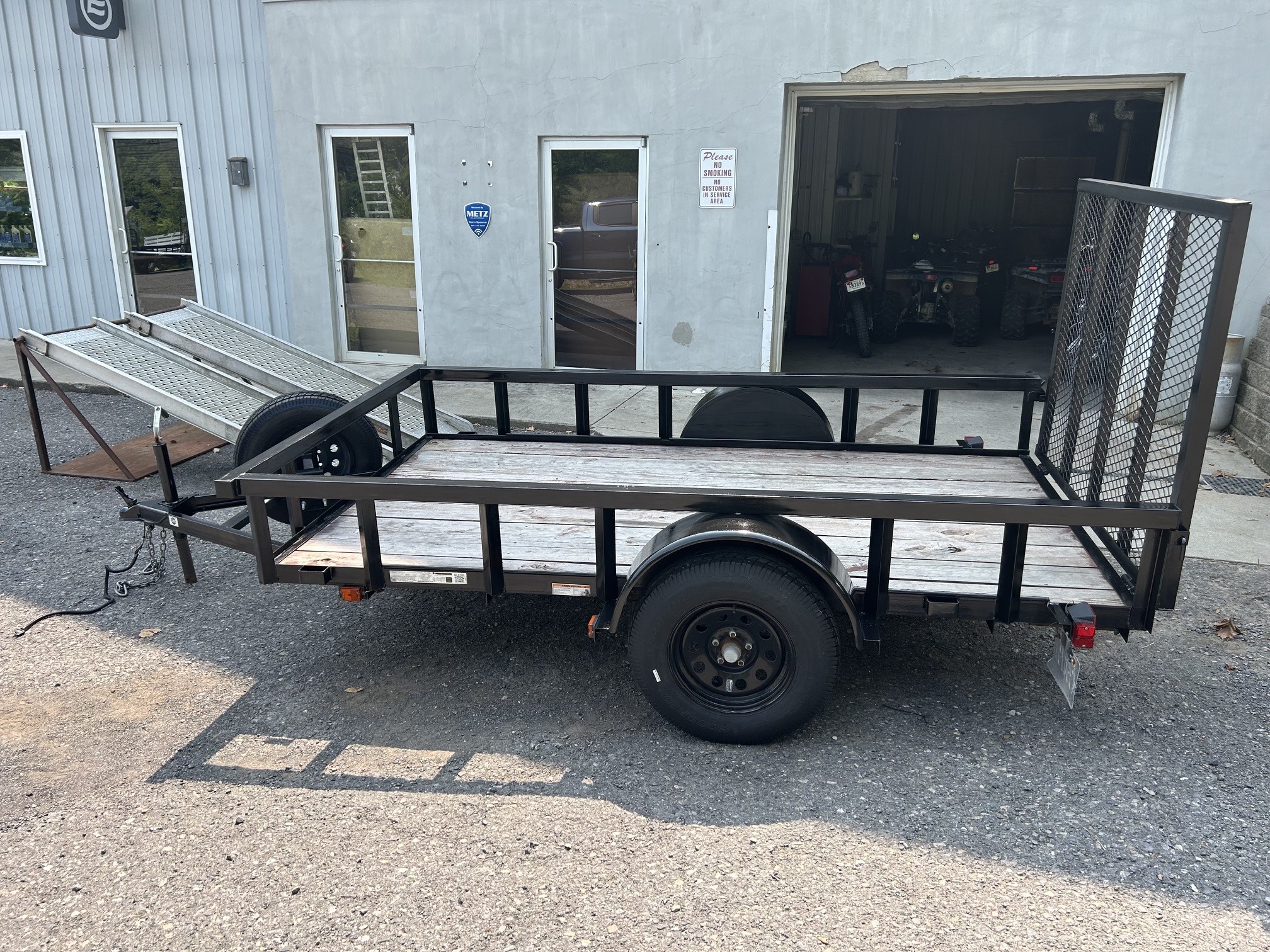 2023 Carry-On Trailers 5.5 x 10 ft. 3K Pipe Top Rail Utility Trailer in cumberland MD