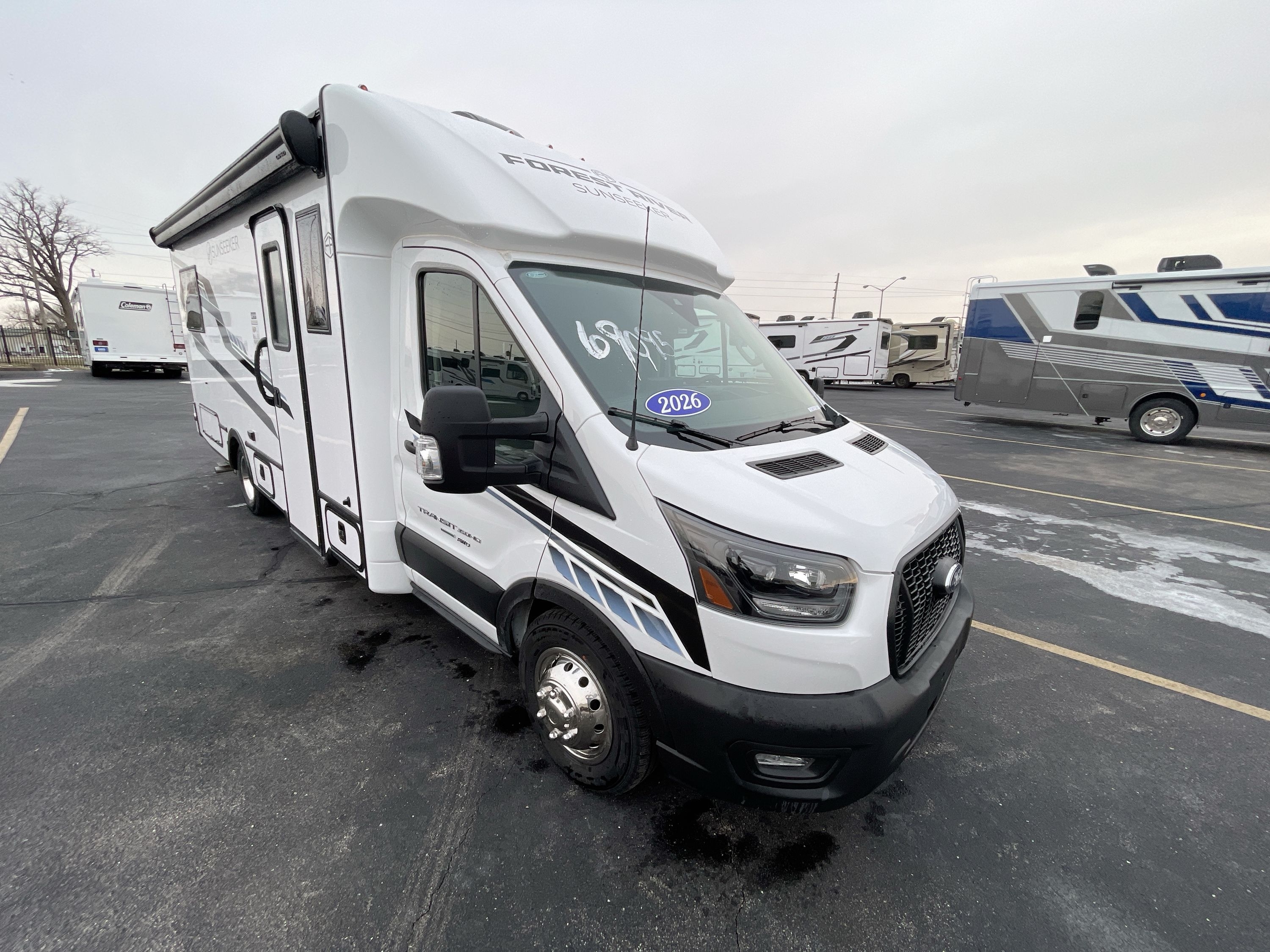 2026 Forest River SUNSEEKER TS 2380AFAWD in richmond IN