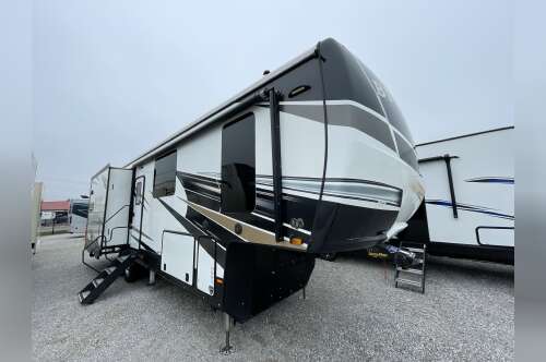 2021 Heartland BIGHORN 3120RK in richmond IN