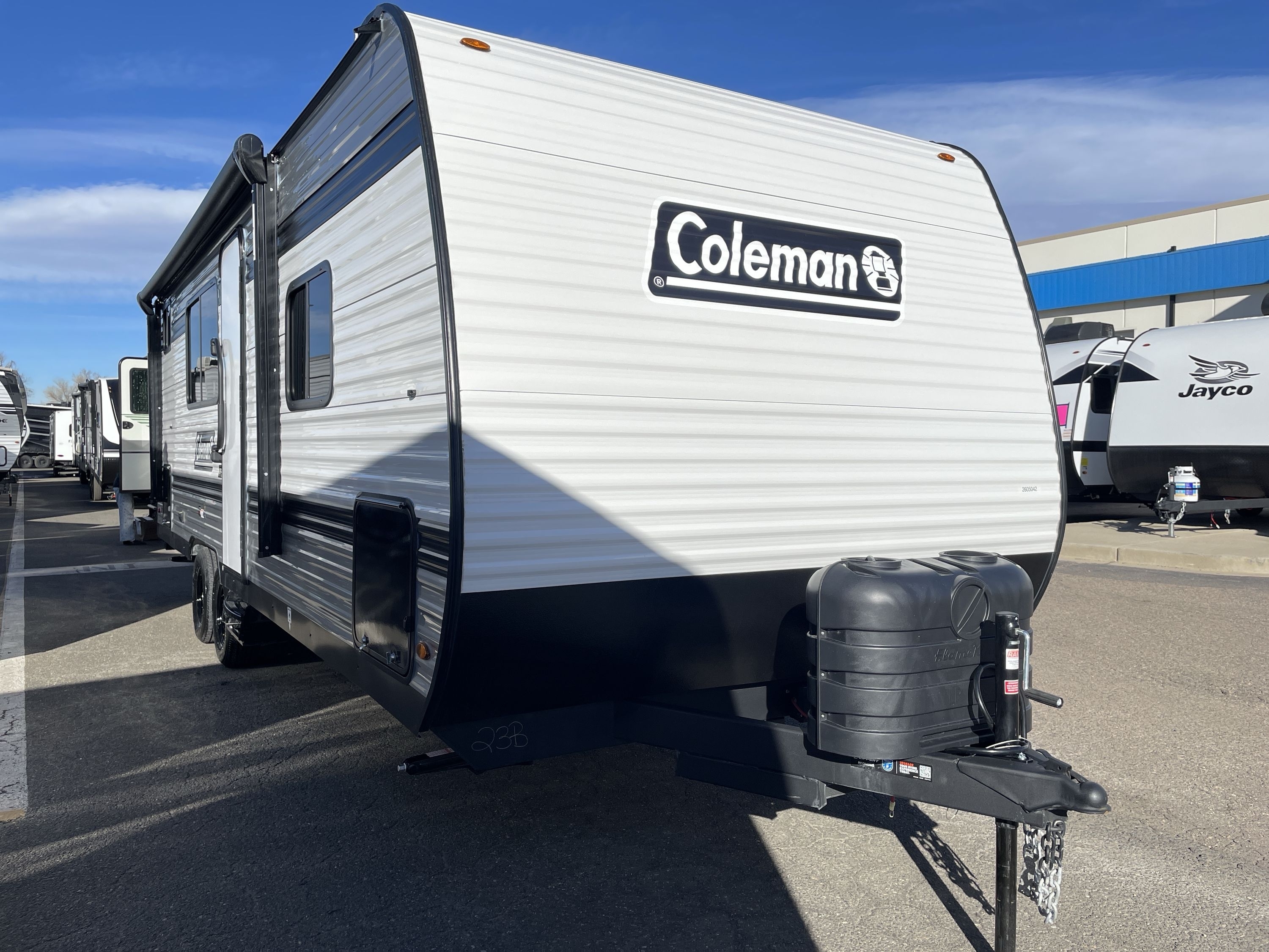 2026 Keystone COLEMAN 23B in golden CO