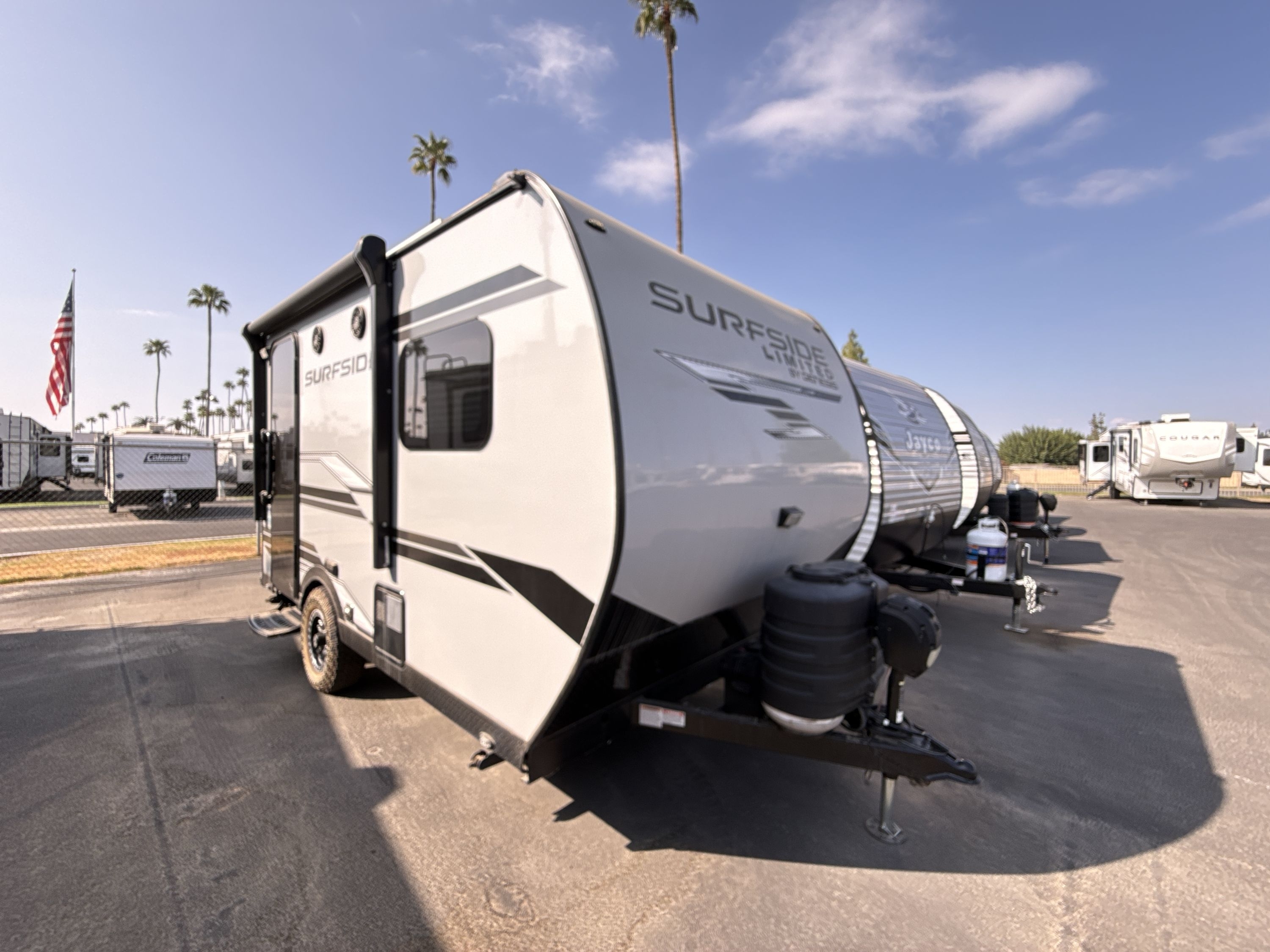 2024 Genesis Supreme SURFSIDE 12FD in bakersfield CA