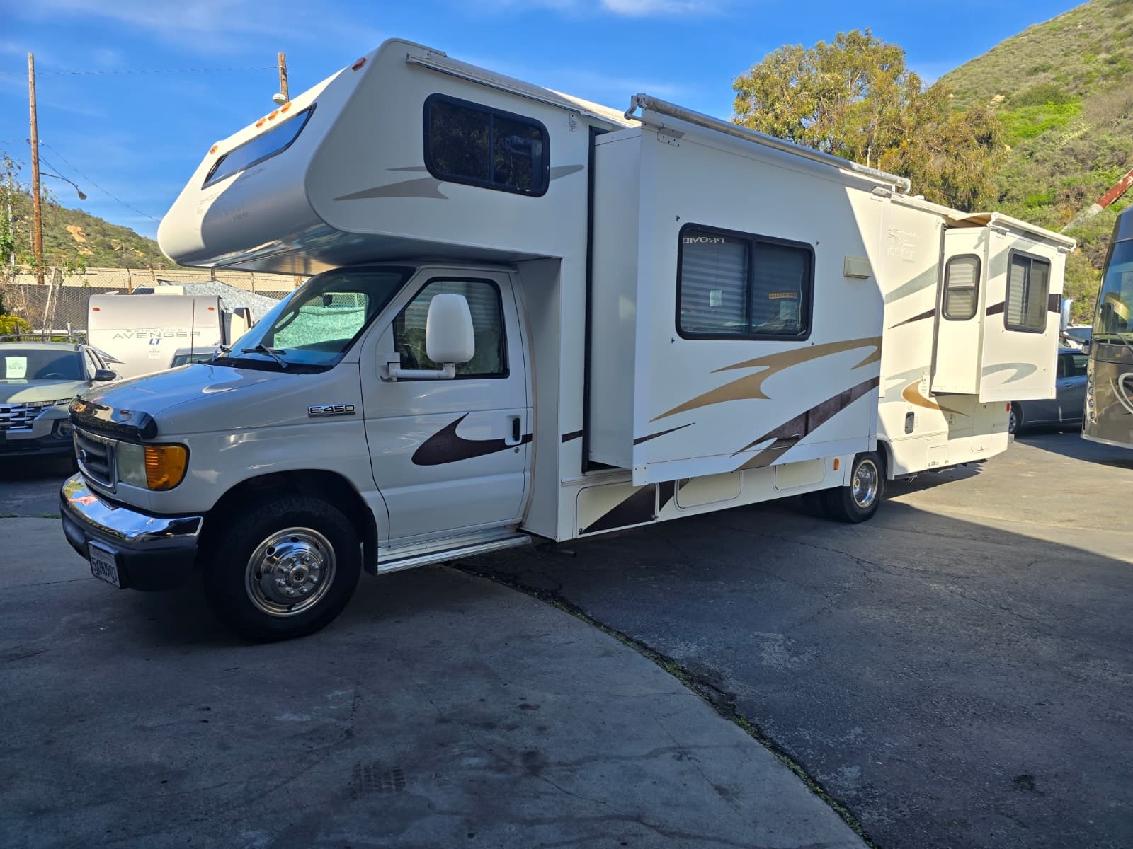 2007 Forest River Sunseeker 2860DS  in laguna beach CA