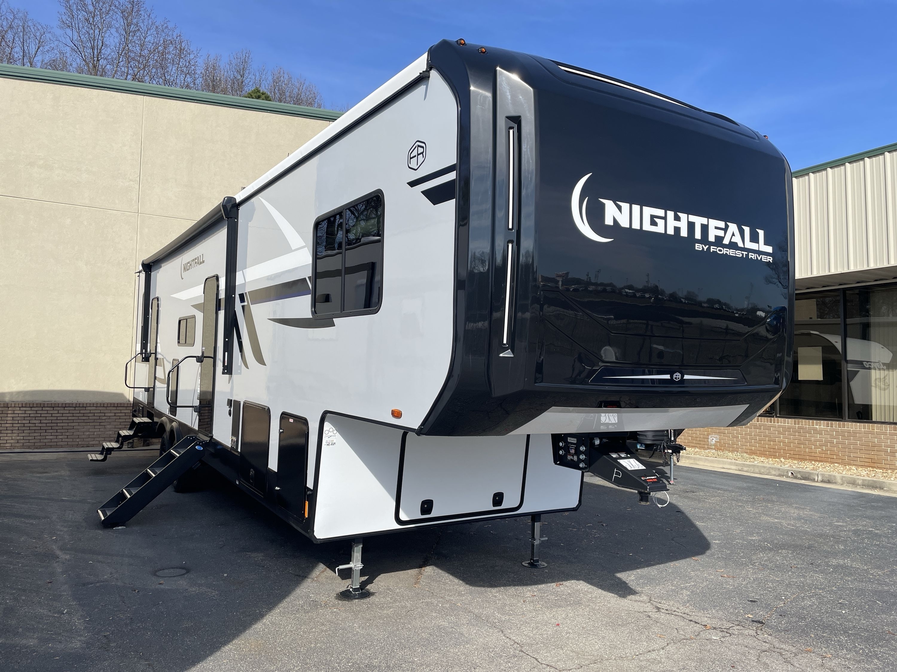 2026 Forest River NIGHTFALL 350NF in oakwood GA