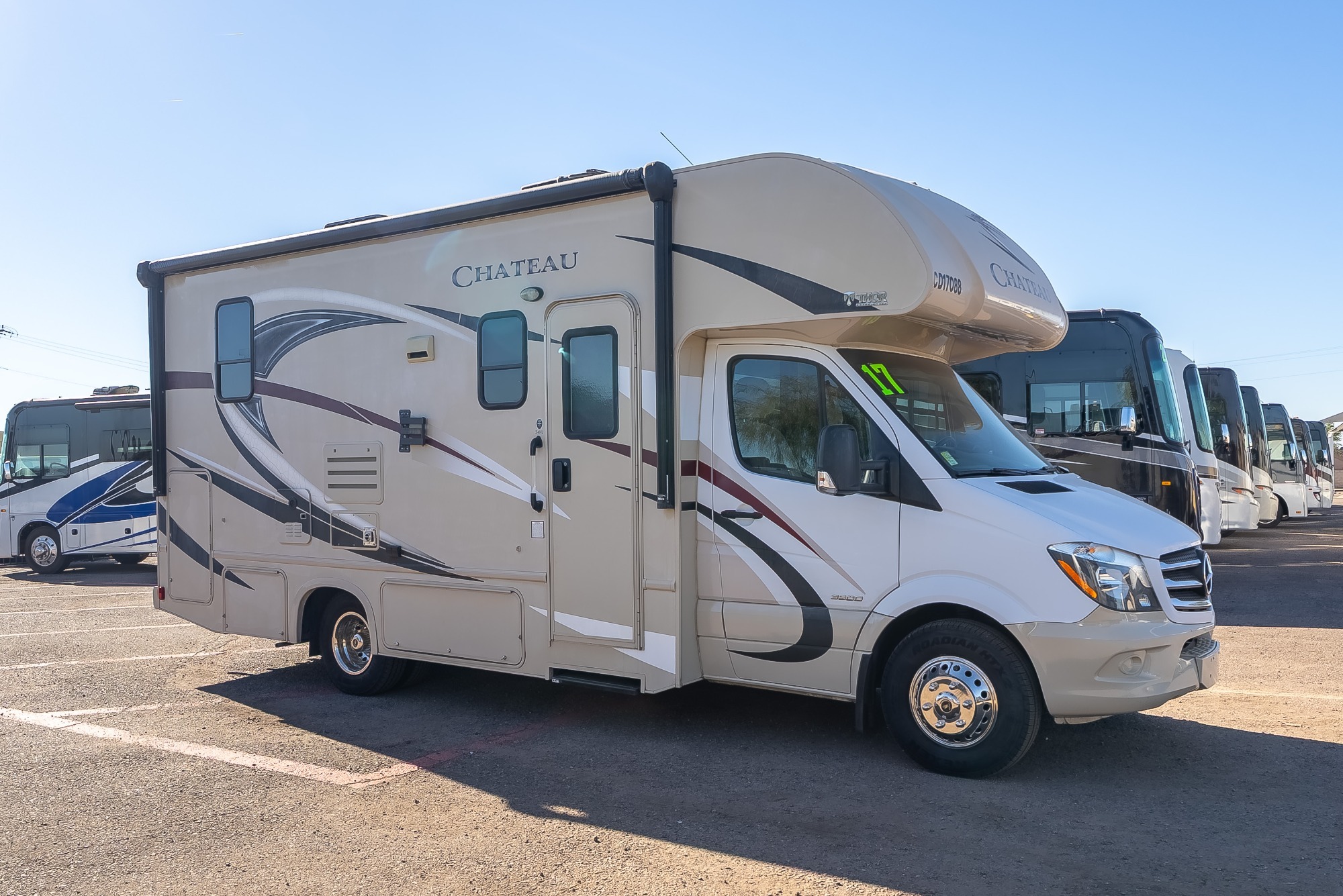2017 Thor CHATEAU 24HL in el mirage AZ