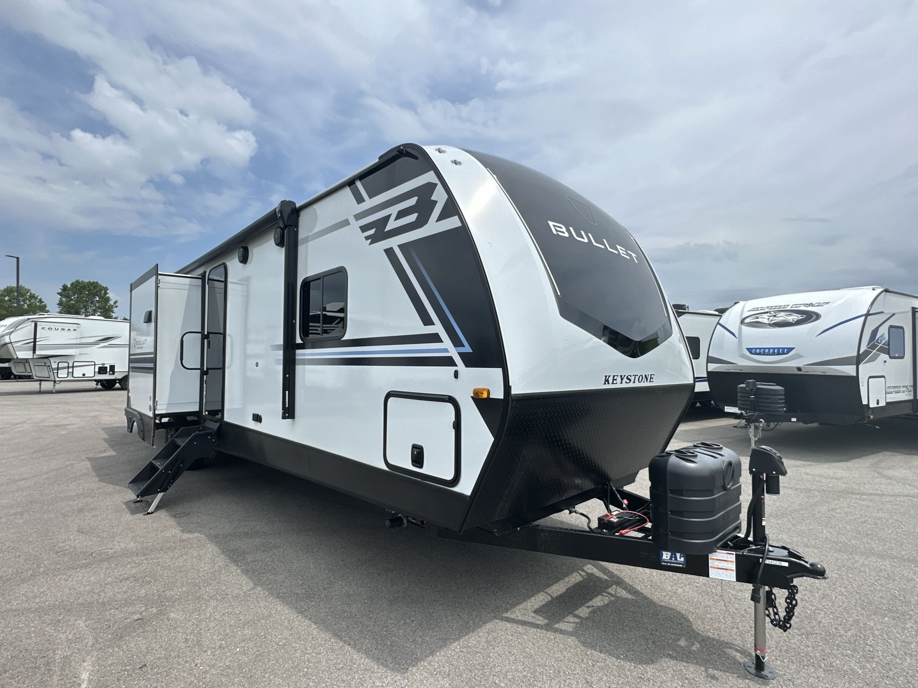 2026 Keystone BULLET PREMIUM 330BKQ in scott city MO