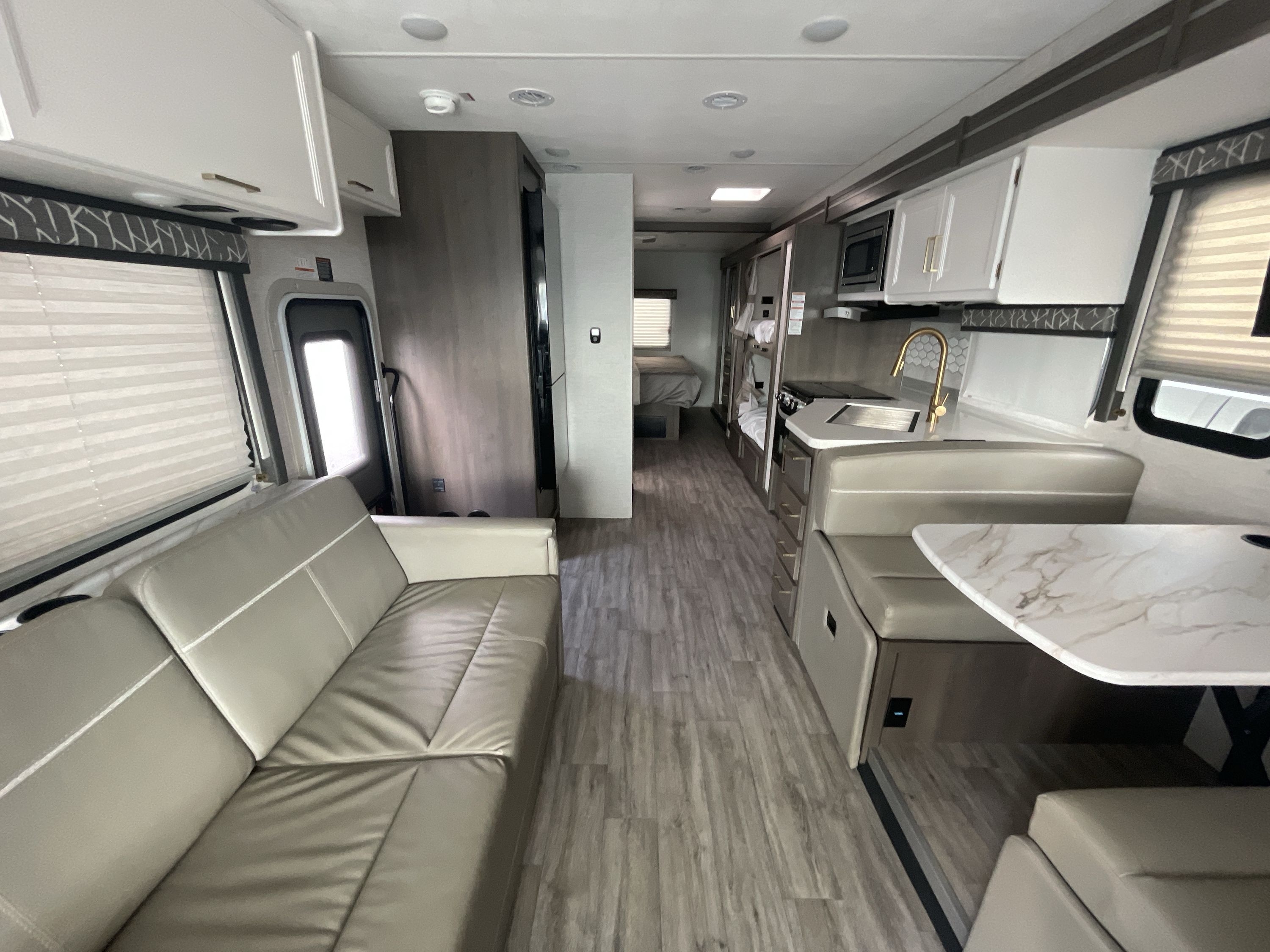 2026 Thor ACE 32B in bartow FL