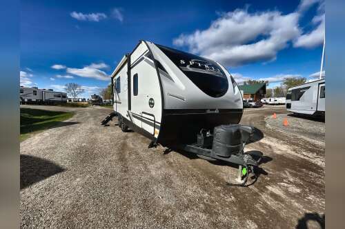 2020 Coachmen SPIRIT ULTRA LITE 2255RK in hugo MN