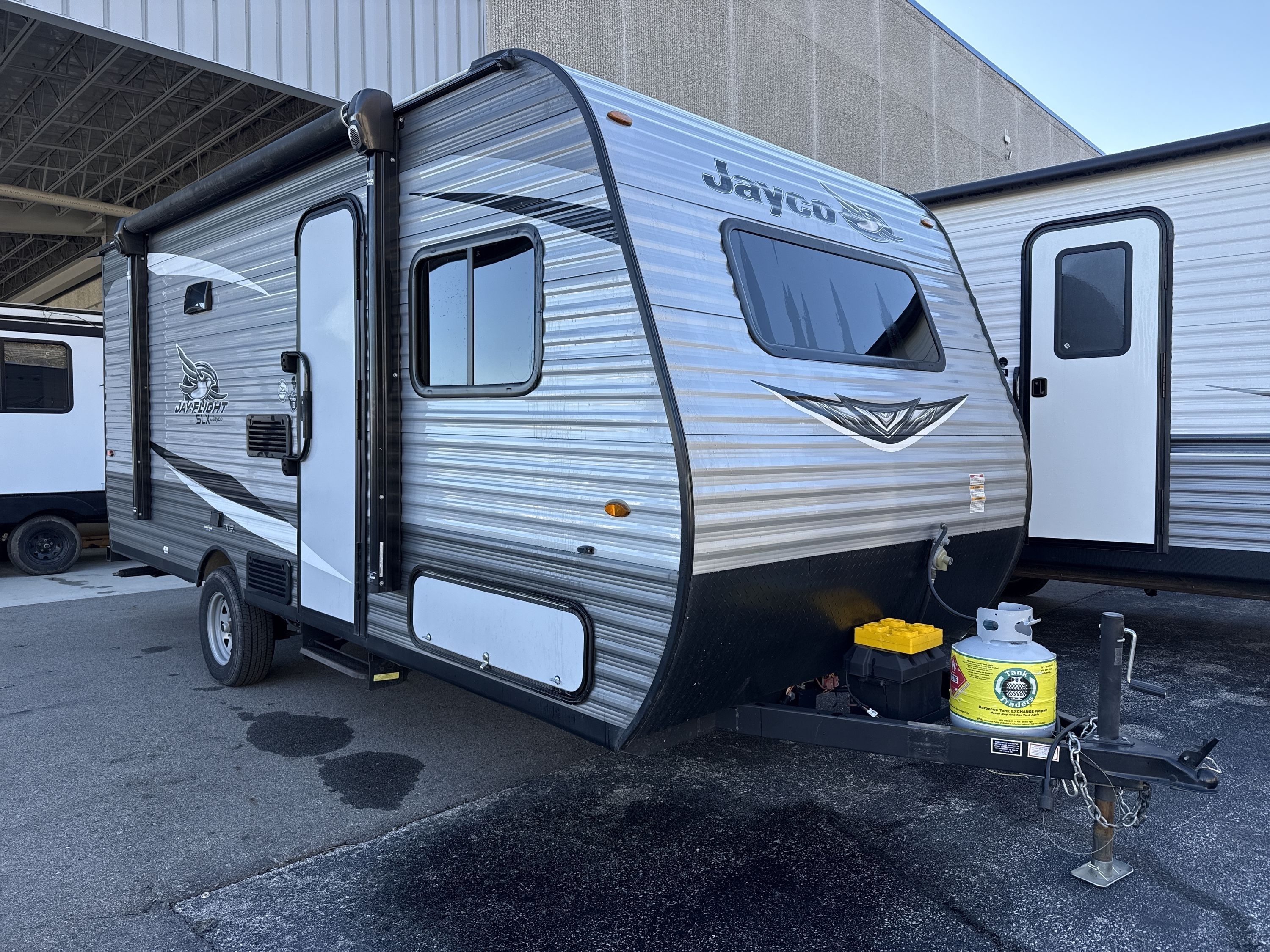 2021 Jayco JAY FLIGHT SLX BAJA 174BH BAJA EDITION in birch run MI