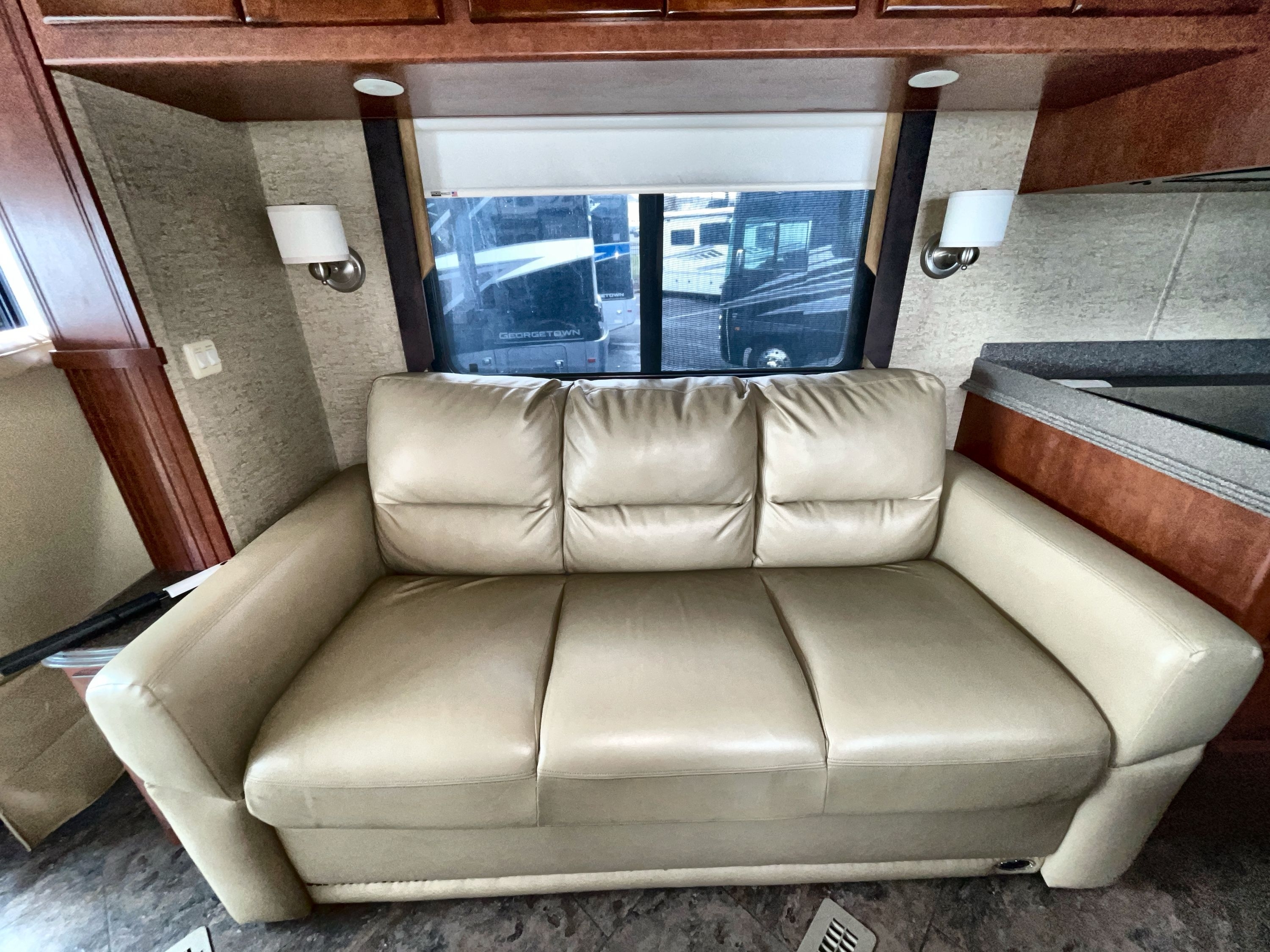 2012 Newmar VENTANA LE 3843 in manassas VA