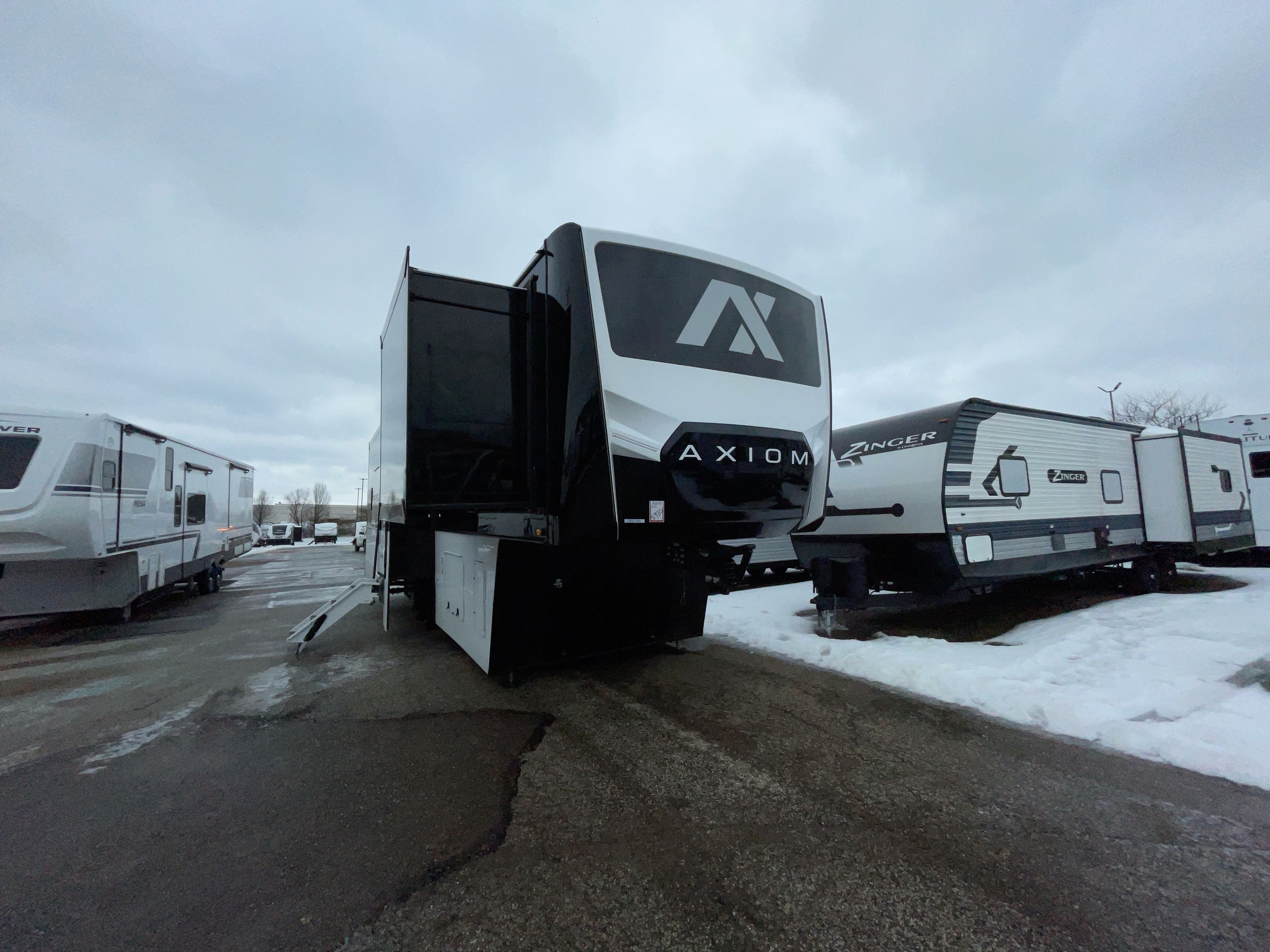 2026 Axiom IMPERIUM I2900 I2900RK in akron OH