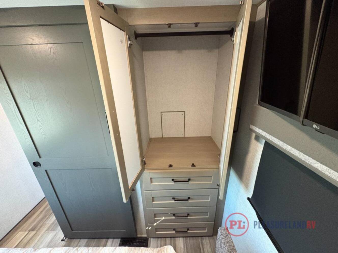 A photo of this 2024 Grand Design Reflection 150 Series 295RL
