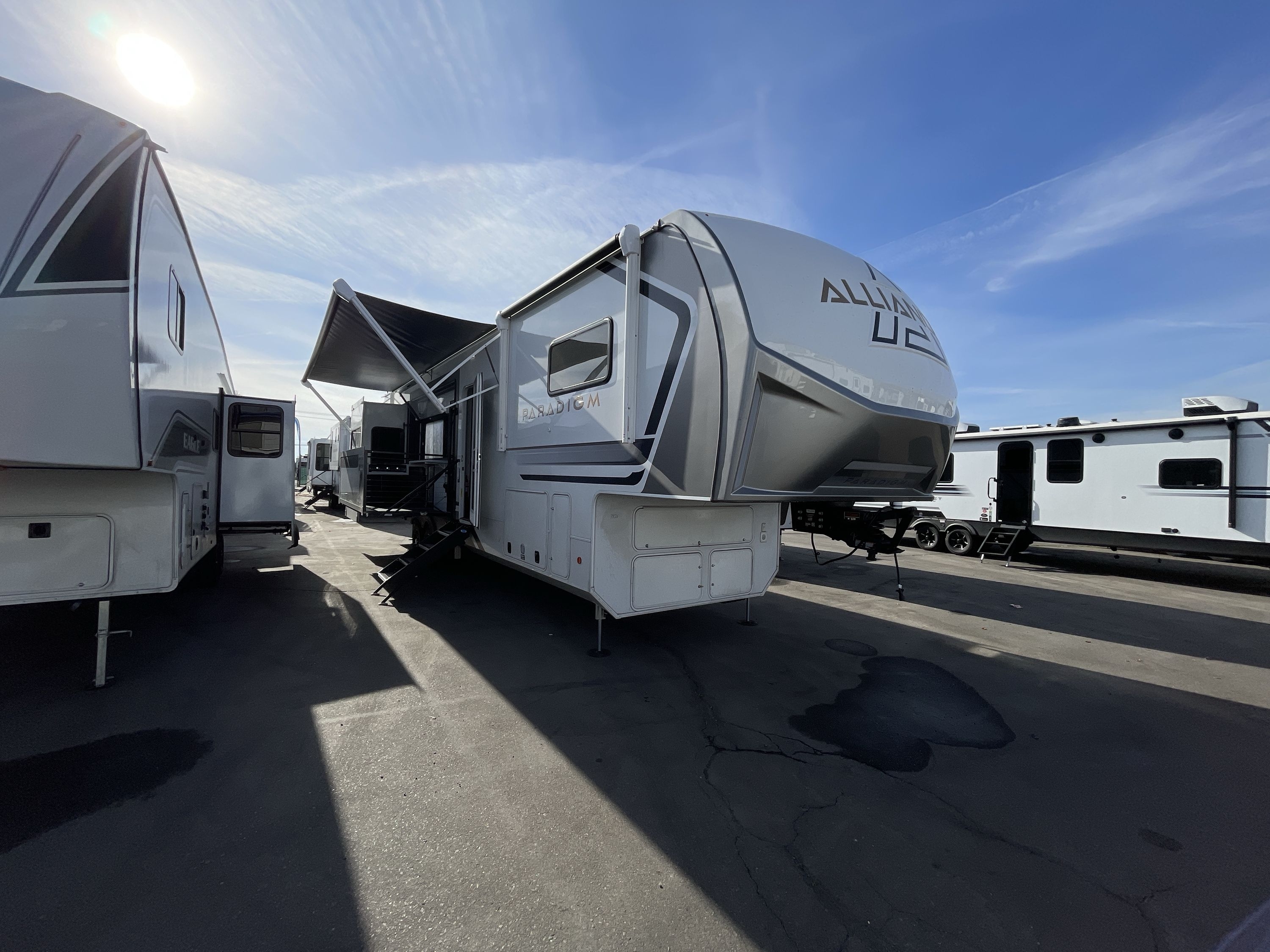 2026 Alliance PARADIGM 388SP in fresno CA