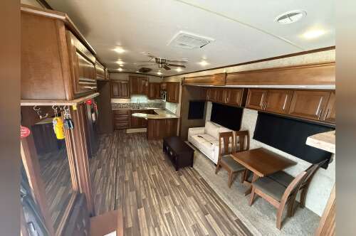 2017 Highland Ridge OPEN RANGE 3X 388RKS in jensen beach FL