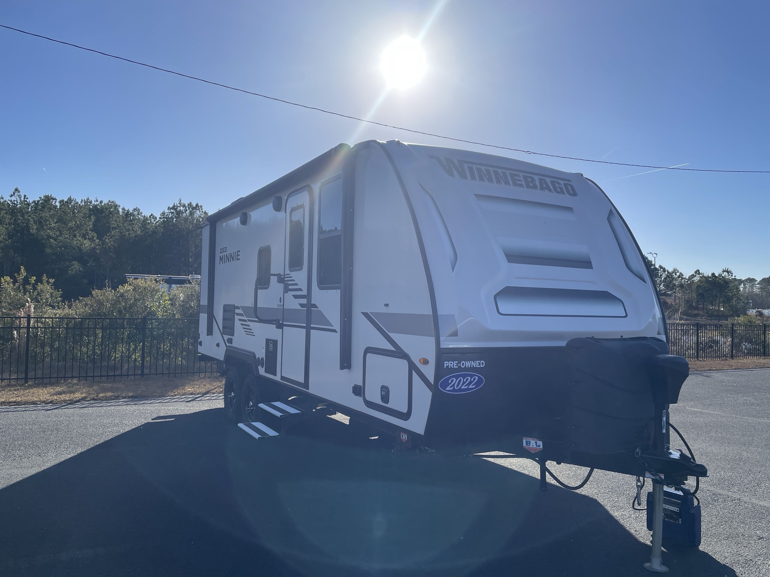 2022 Winnebago MICRO MINNIE 2306BHS in garner NC