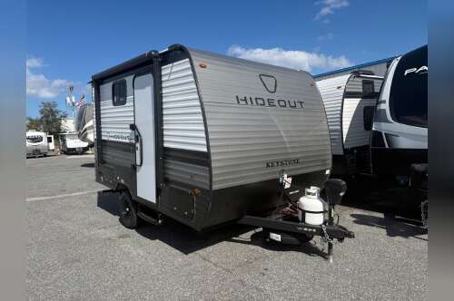 2026 Keystone HIDEOUT MINI 123BB in cocoa FL