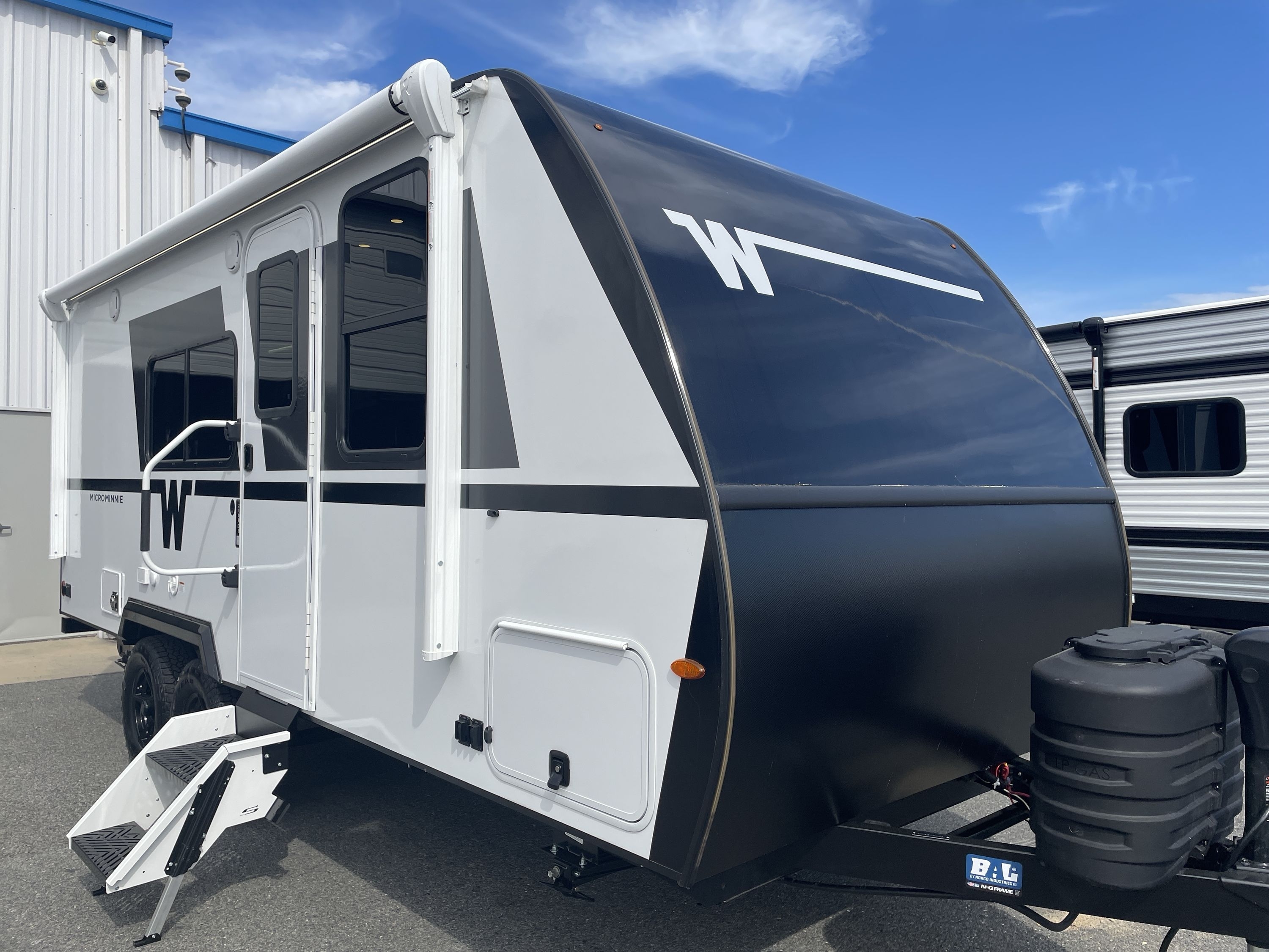 2026 Winnebago MICRO MINNIE 2108DS in lake park GA