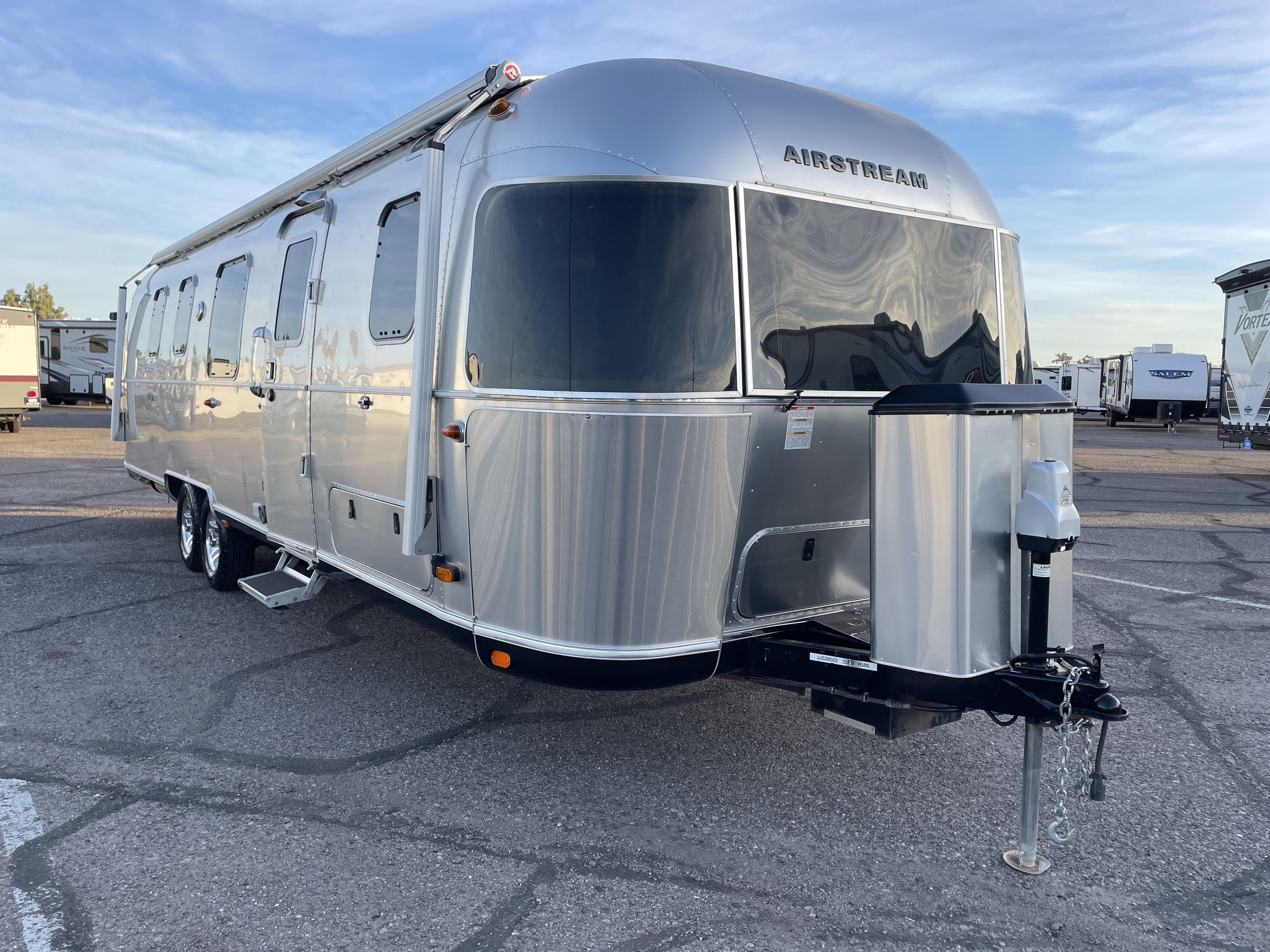 2018 Airstream CLASSIC 33FB QUEEN in mesa AZ