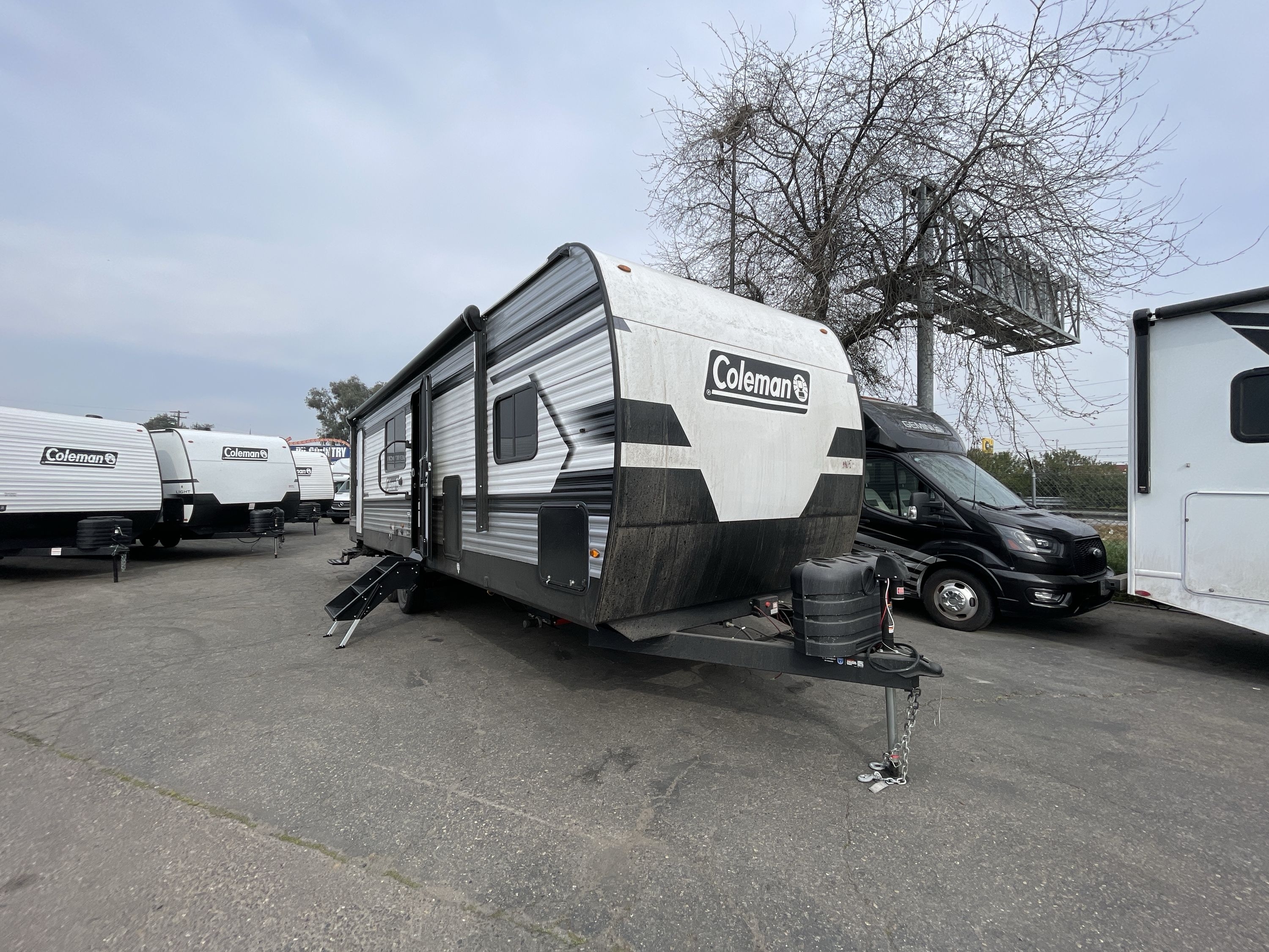 2026 Keystone COLEMAN LANTERN 28BHS in fresno CA