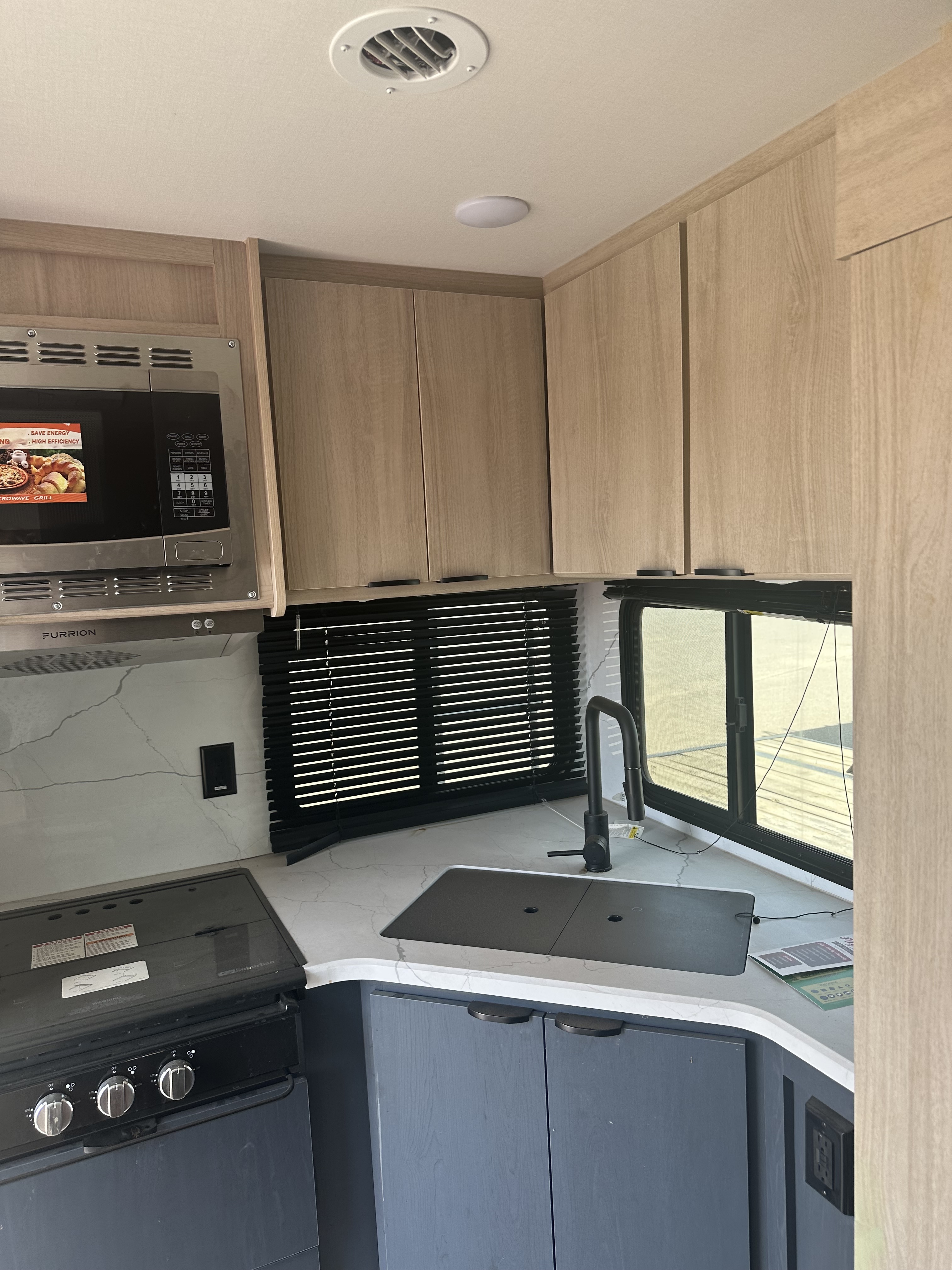 2024 Winnebago MINNIE 2529RG in florence AZ